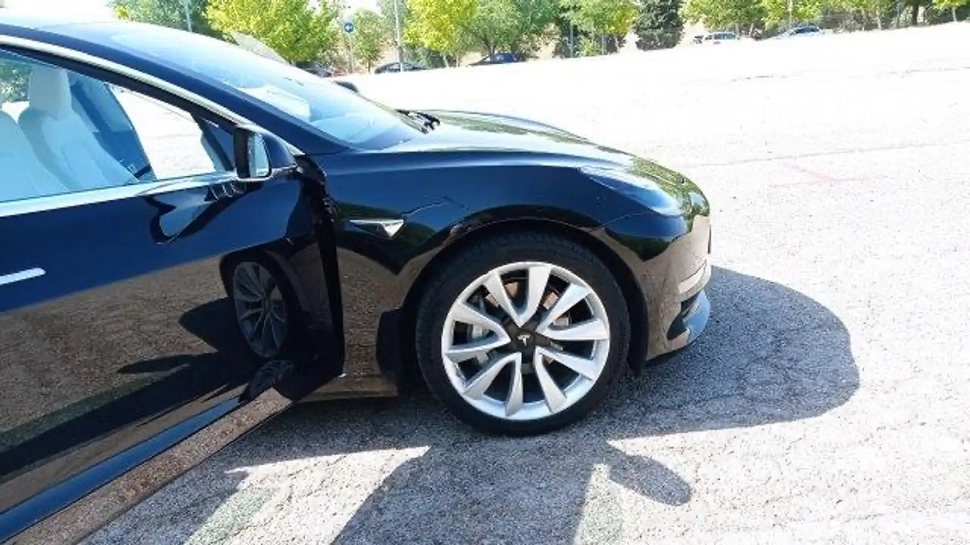 Tesla Model 3 Standard RWD Plus - 2