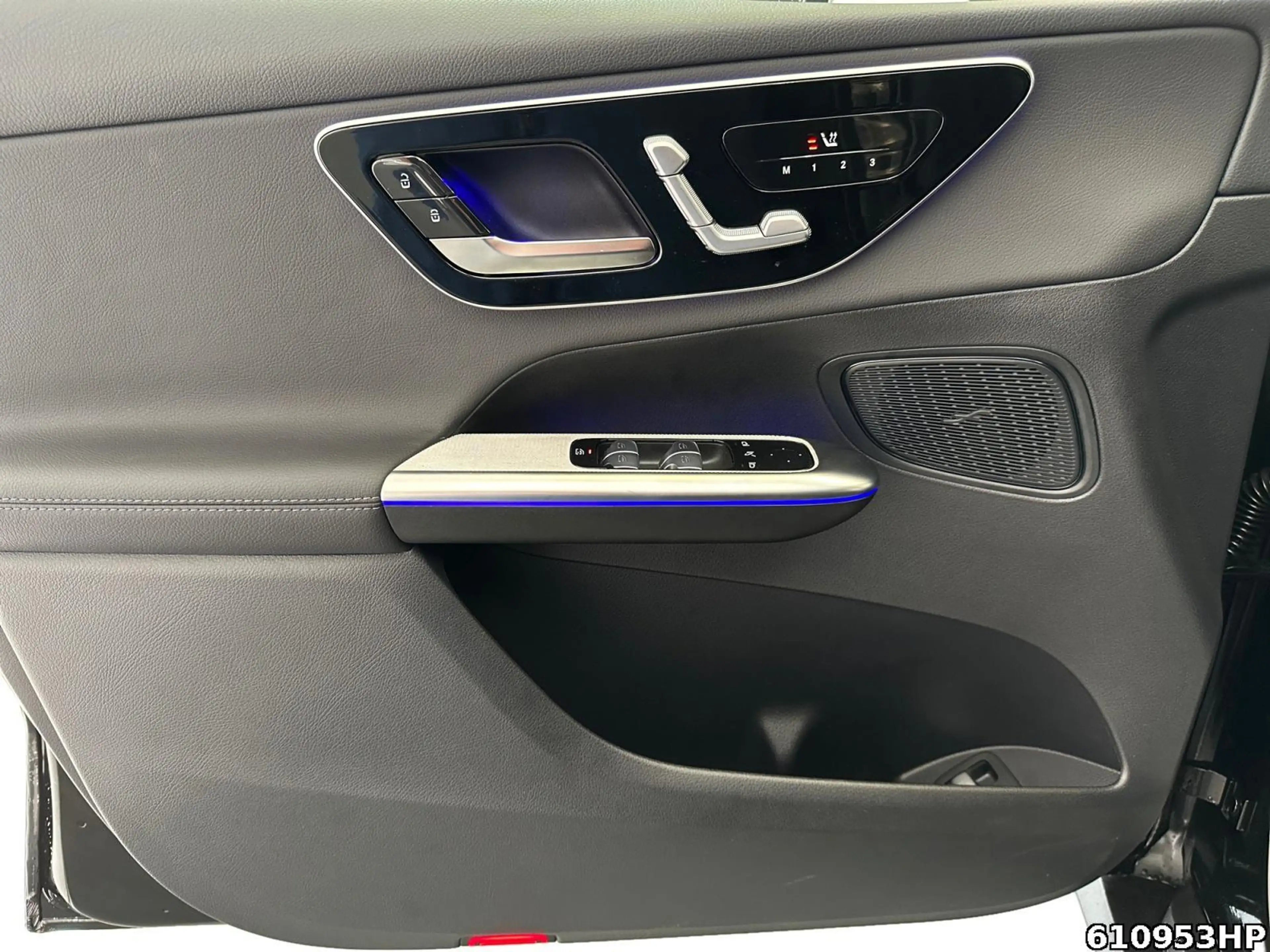 Mercedes-Benz GLC 300 e 4M Avantgarde AHK Memory Sitzhzg LED. — photo 14