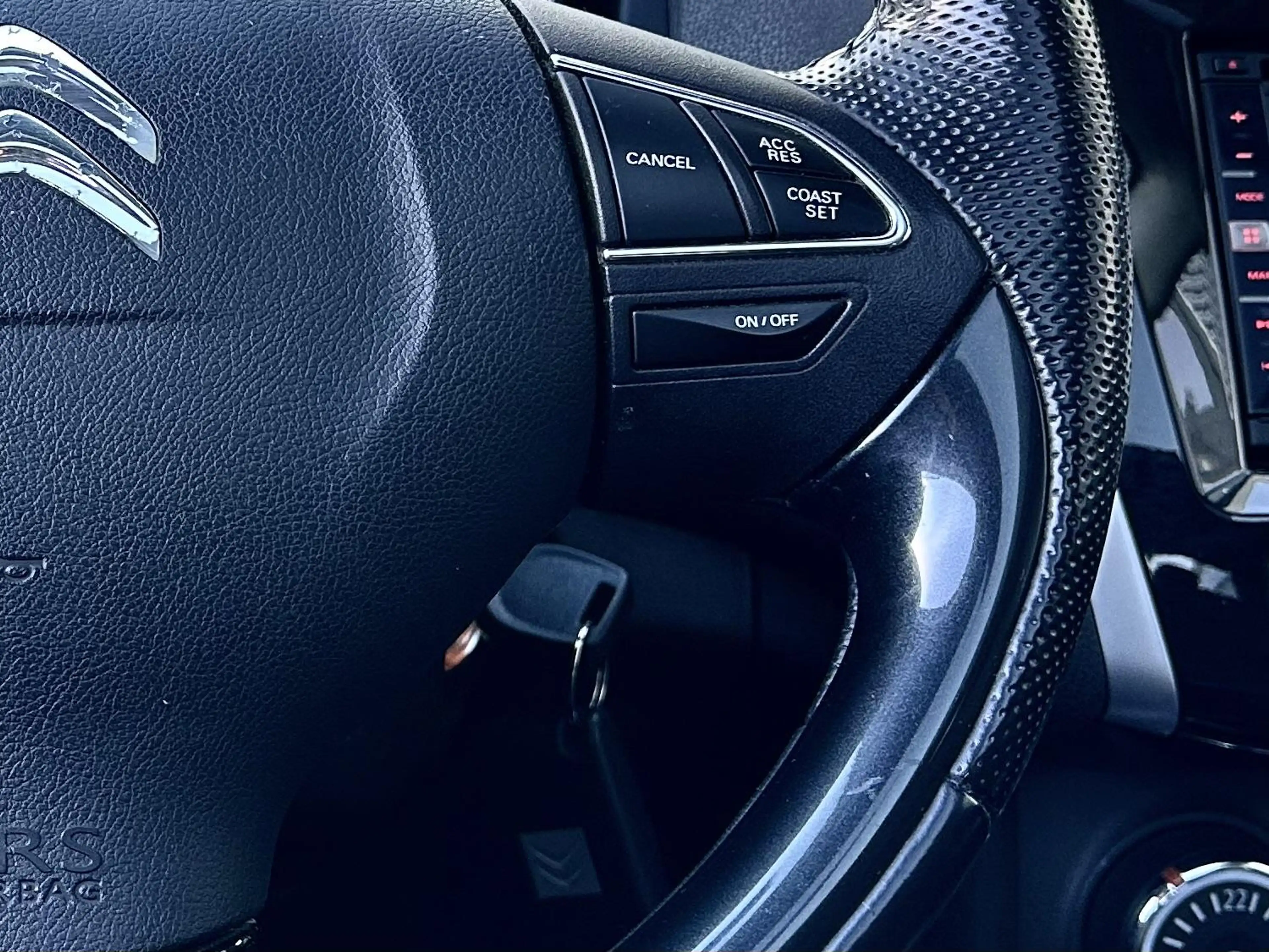 Citroen C4 Aircross 1.6 Tendance | CRUISECR | Pano | Navi | PDC — photo 8