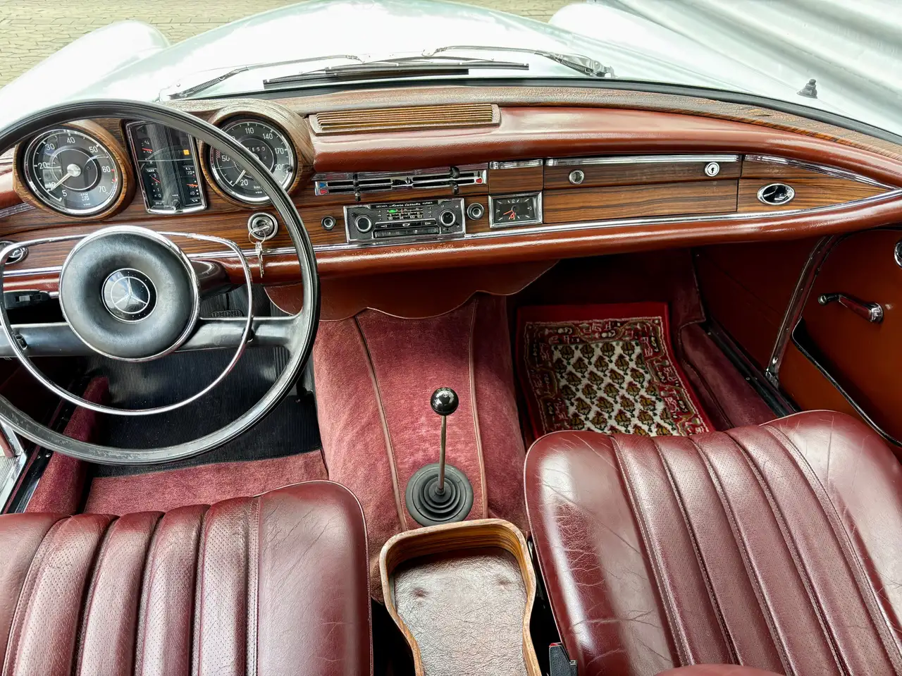 Mercedes-Benz S 250 SE / C W111 Cabriolet Hochkühler, foto 10