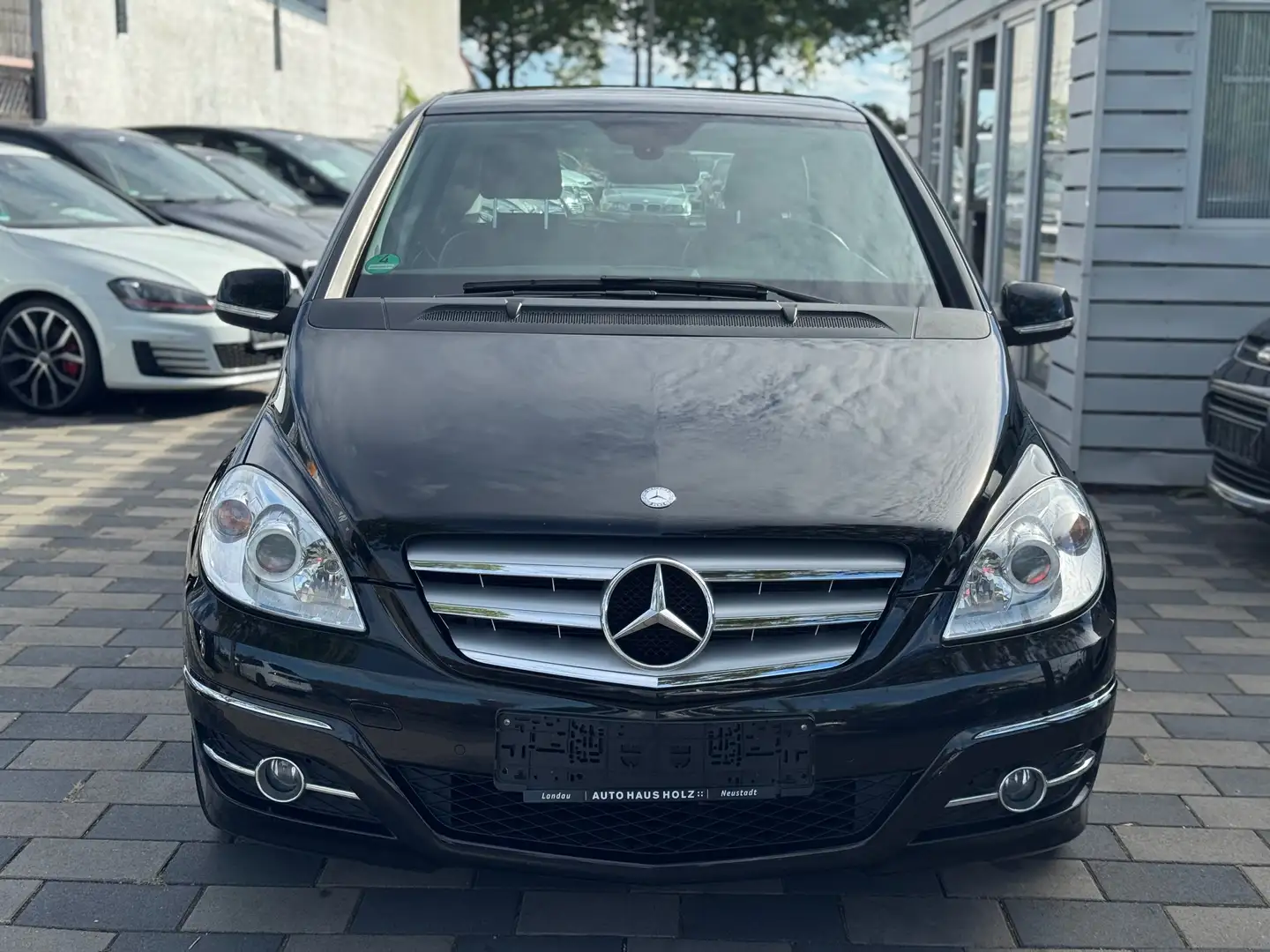 Mercedes-Benz B 180 B 180/Klima/Leder/Scheckheft Noir - 2