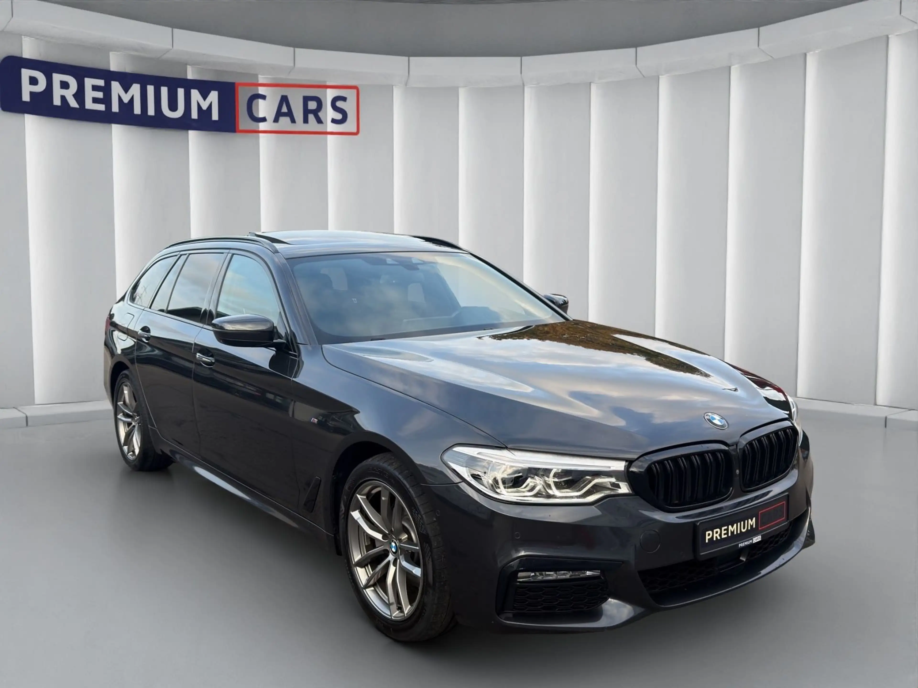 BMW 520 d Touring M-Sport *Garantie*Finanzierung* — photo 7