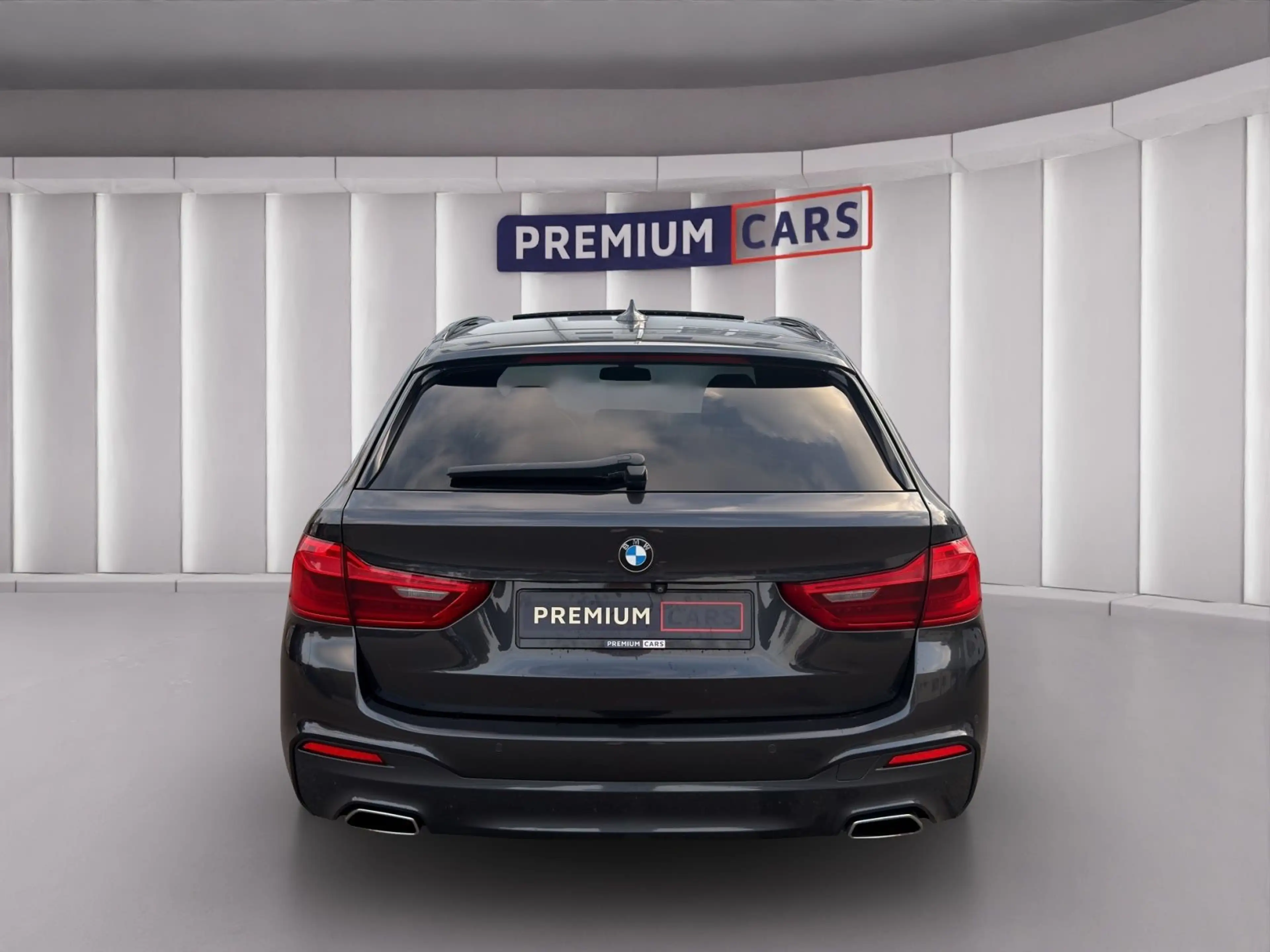 BMW 520 d Touring M-Sport *Garantie*Finanzierung* — photo 4