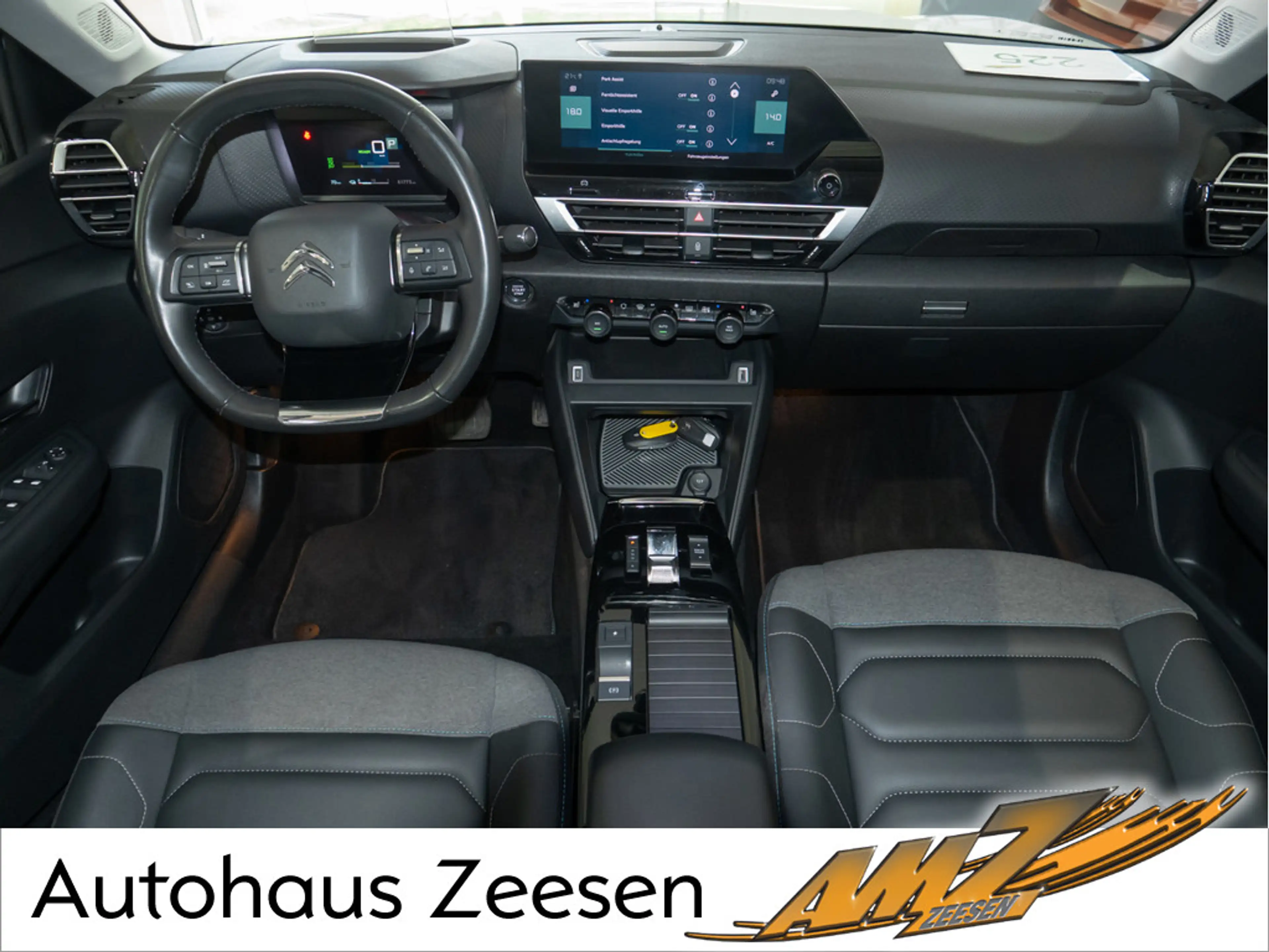 Citroen E-C4 Electric — photo 6
