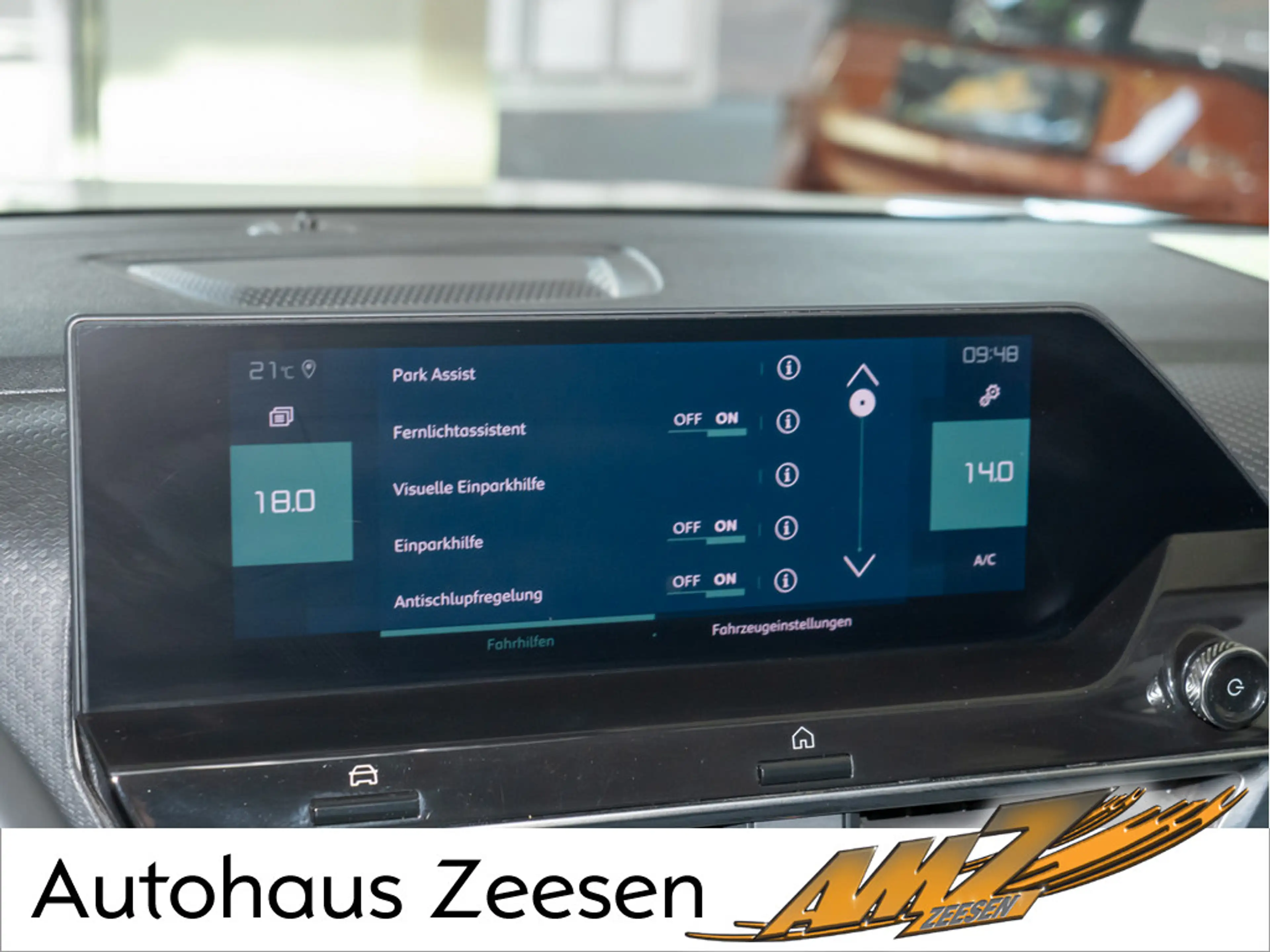 Citroen E-C4 Electric — photo 8