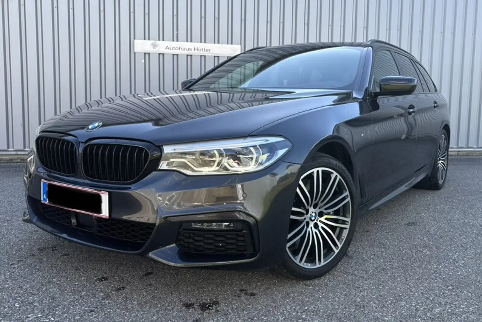 BMW 540 d xdrive M Sport Vermittlungsverkauf! Schwarz - 2