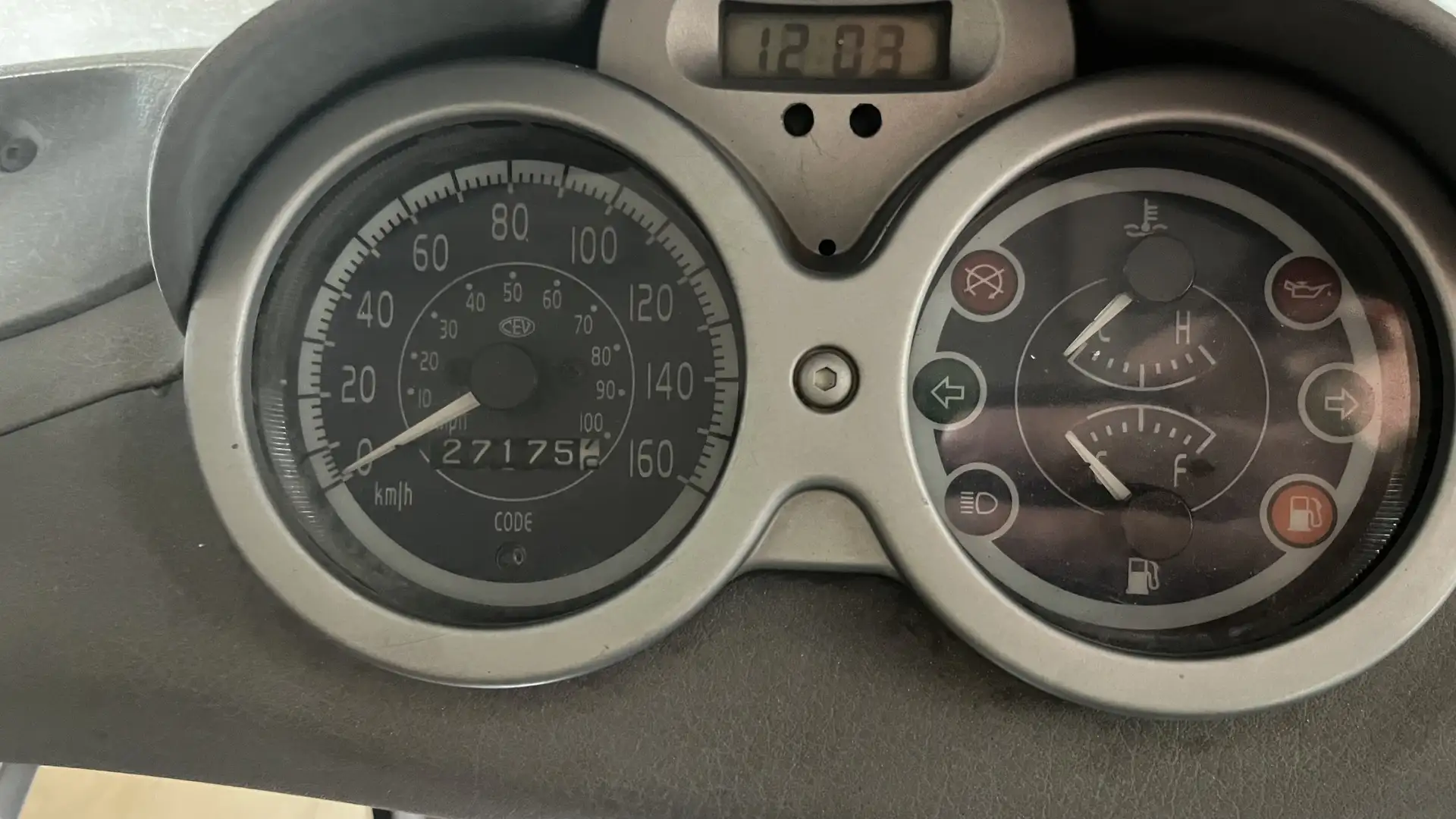 Piaggio Beverly 250 Argintiu - 1