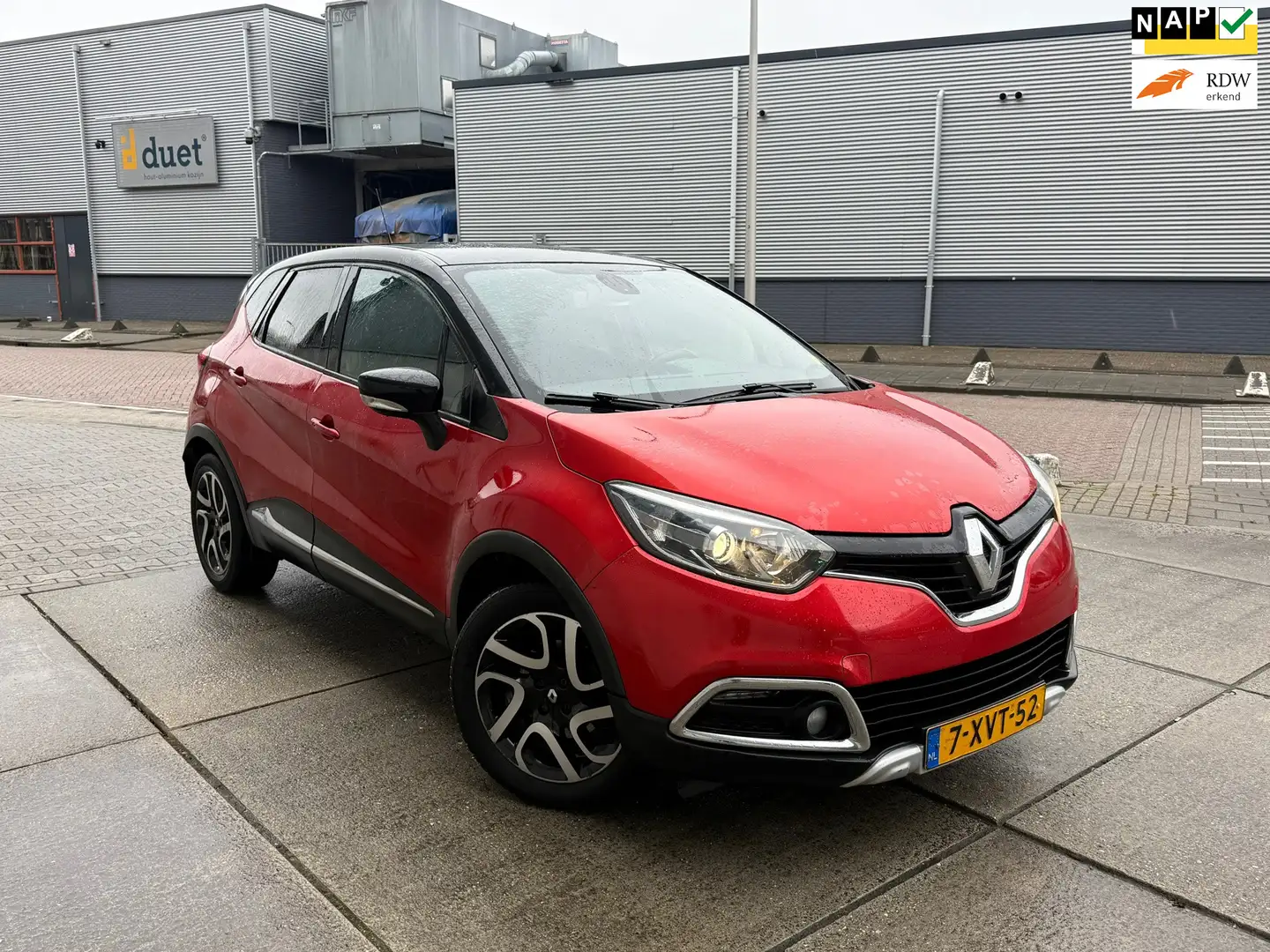Renault Captur 1.2 TCe Helly Hansen AUTOMAAT CLIMA Volledig onder Rood - 1