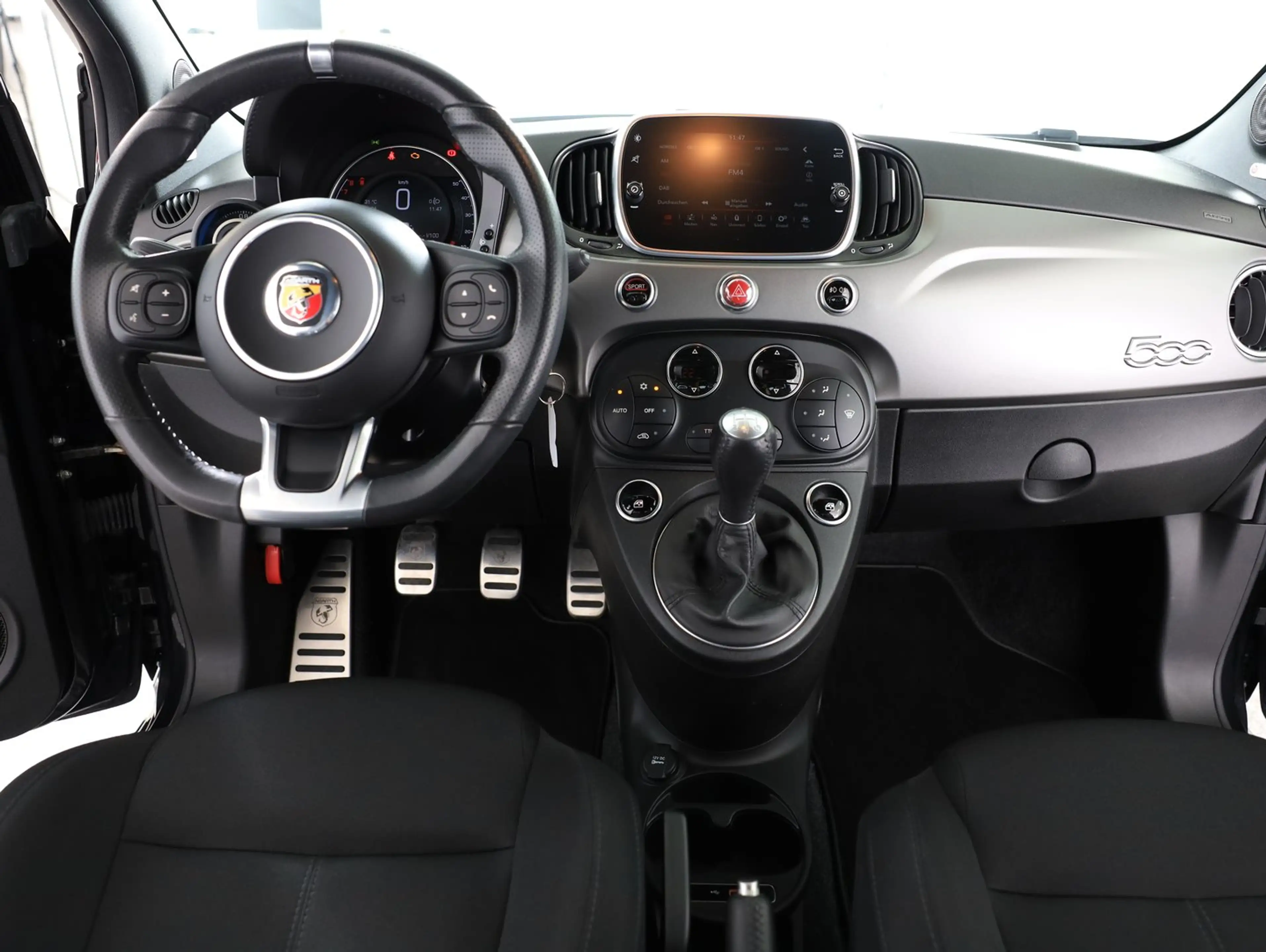 Abarth 500 595 Custom — photo 12