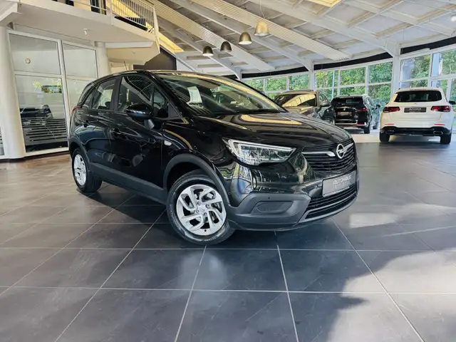 Opel Crossland main image