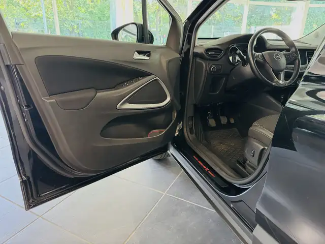Opel Crossland view 8