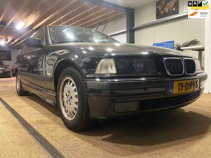 BMW 316 3-serie Compact 316i Leder|Stoelverwarming|Airco|