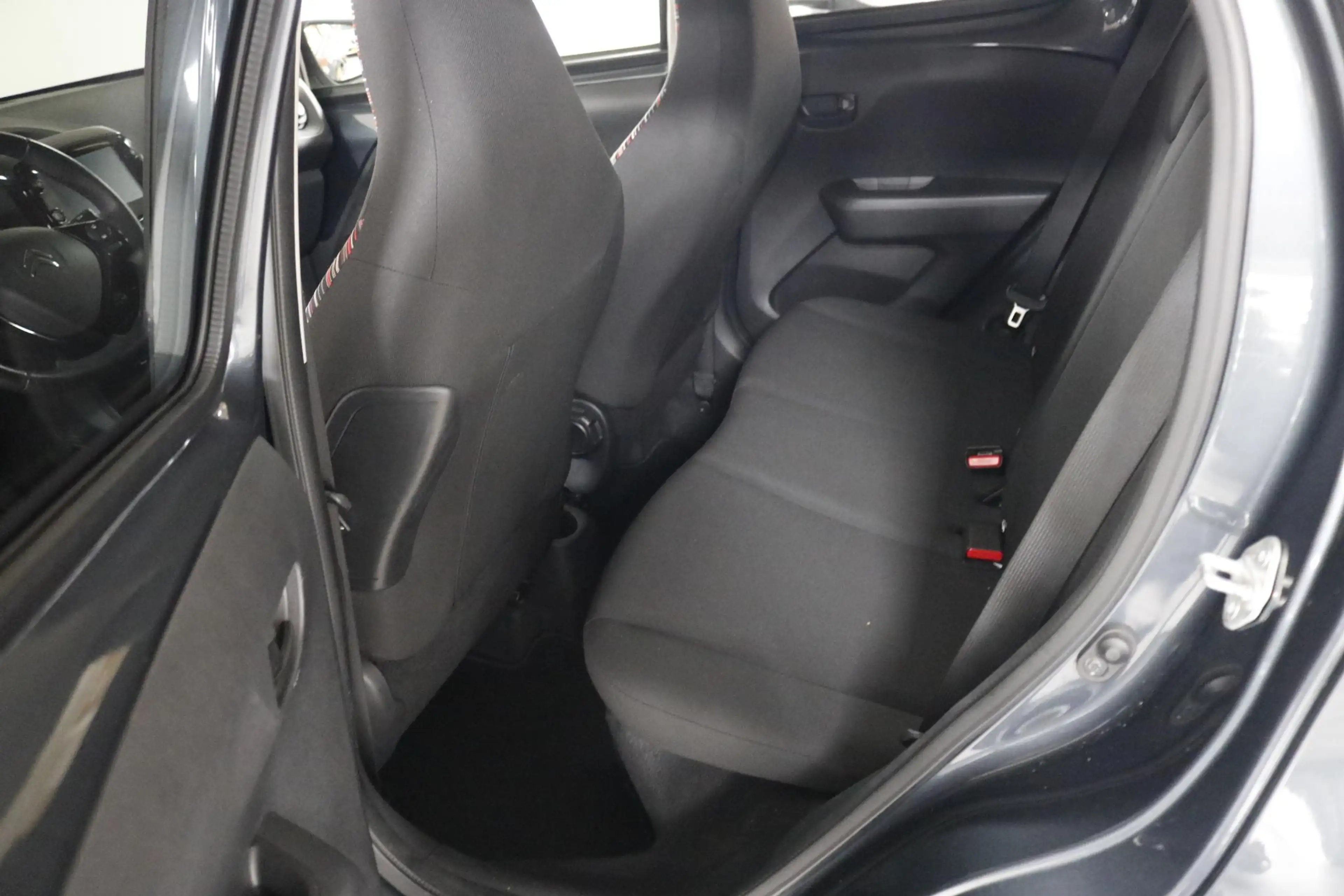 Citroen C1 1.0 VTi Feel All-Seasons | Airco | Carplay | Camer — photo 6