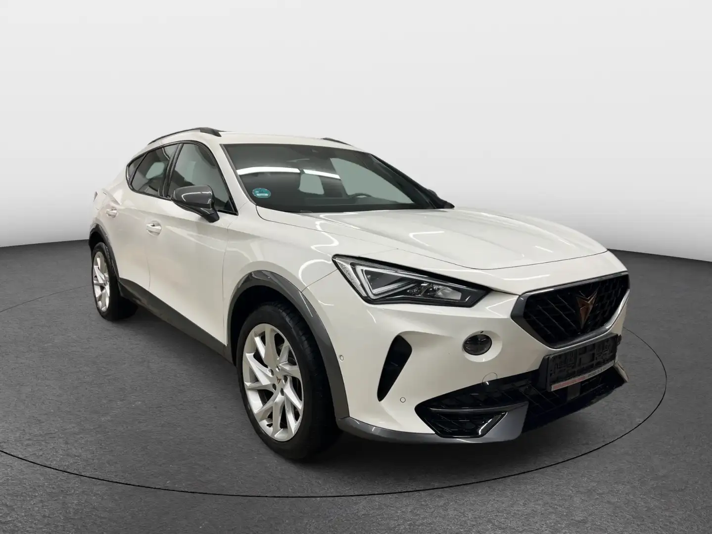 CUPRA Formentor Priority/KAMERA/Virtual/Ambiente/Totwinkel Weiß - 1