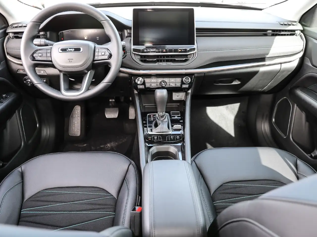 Jeep Compass Upland Plug-In Hybrid 4WD LED ACC Apple CarPlay An 4