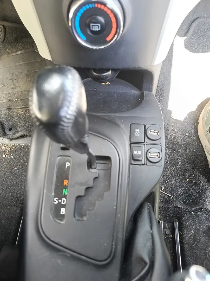 Toyota iQ 1.0 High Collection cvt - 2