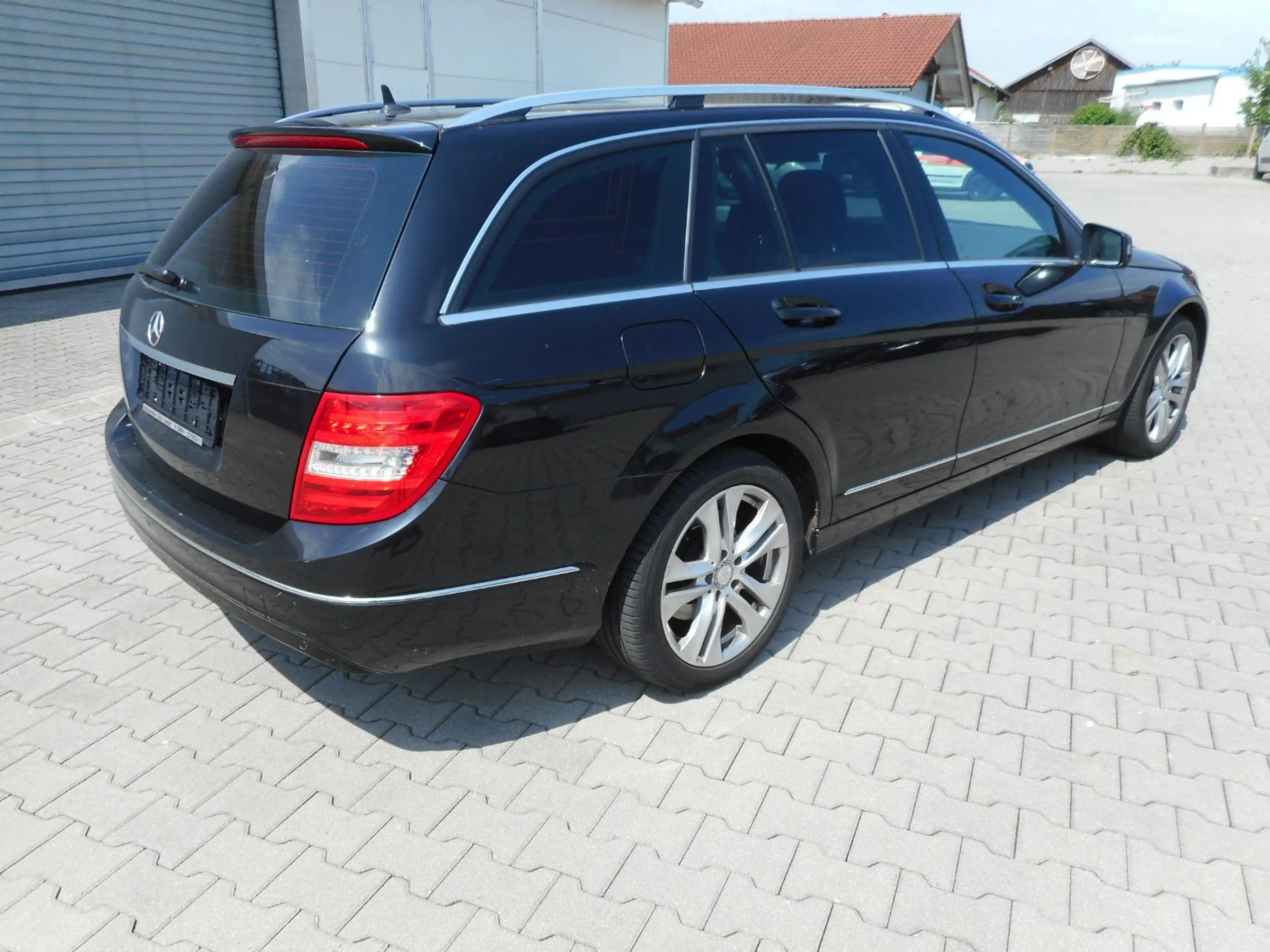 Mercedes-Benz C 220 CDI T Avantgarde Navi PDC HU neu — photo 6