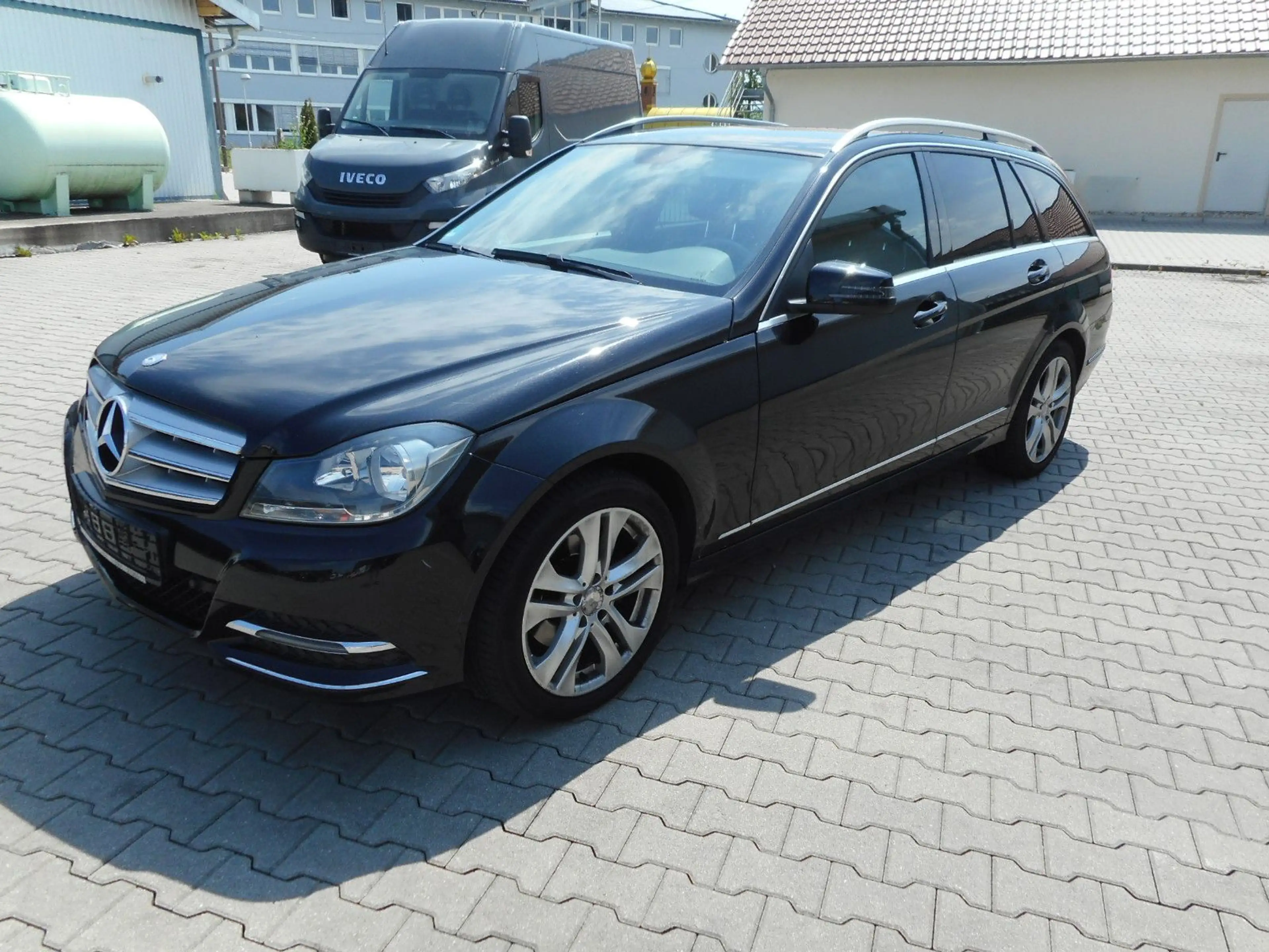 Mercedes-Benz C 220 CDI T Avantgarde Navi PDC HU neu