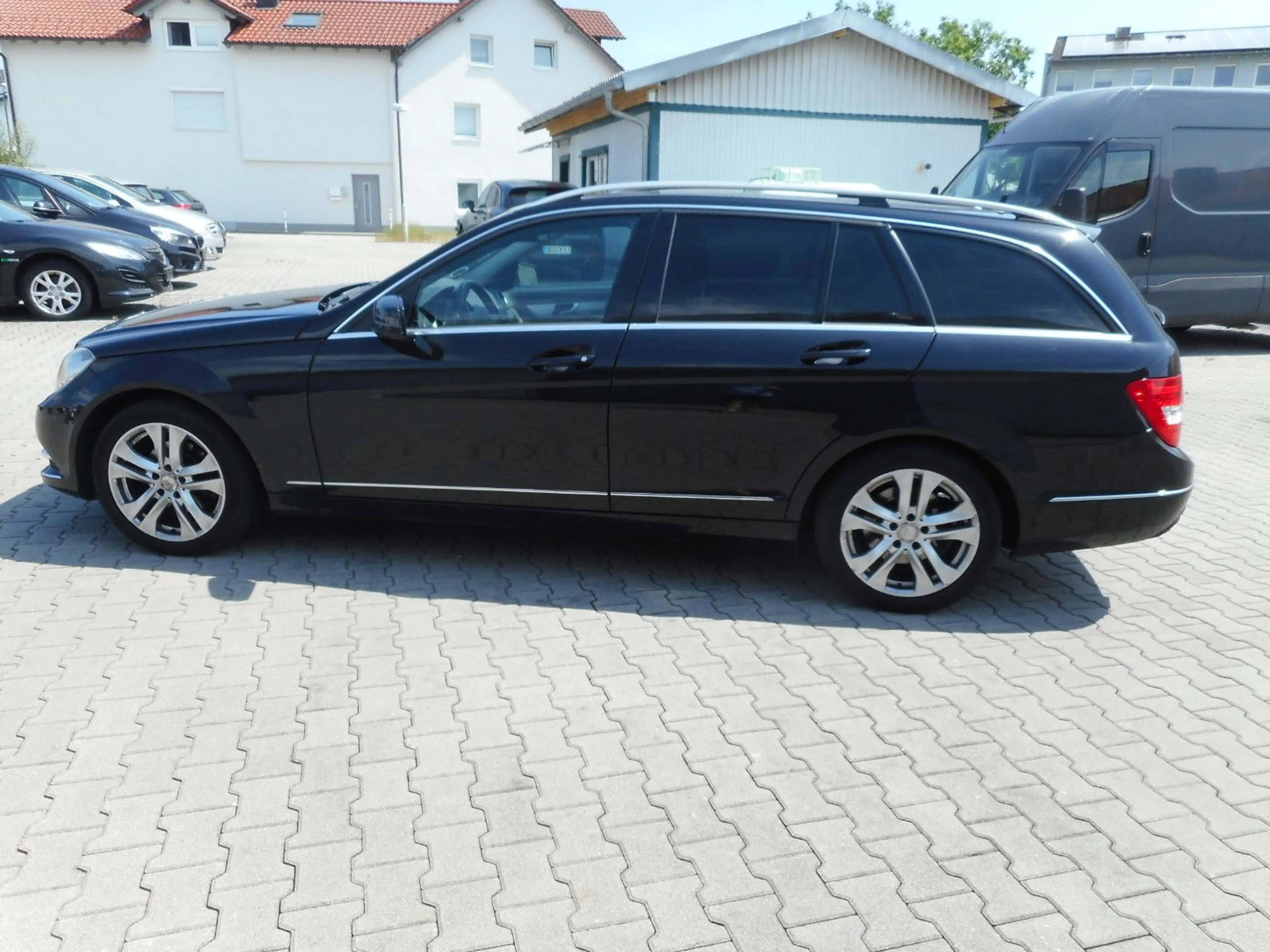Mercedes-Benz C 220 CDI T Avantgarde Navi PDC HU neu — photo 4