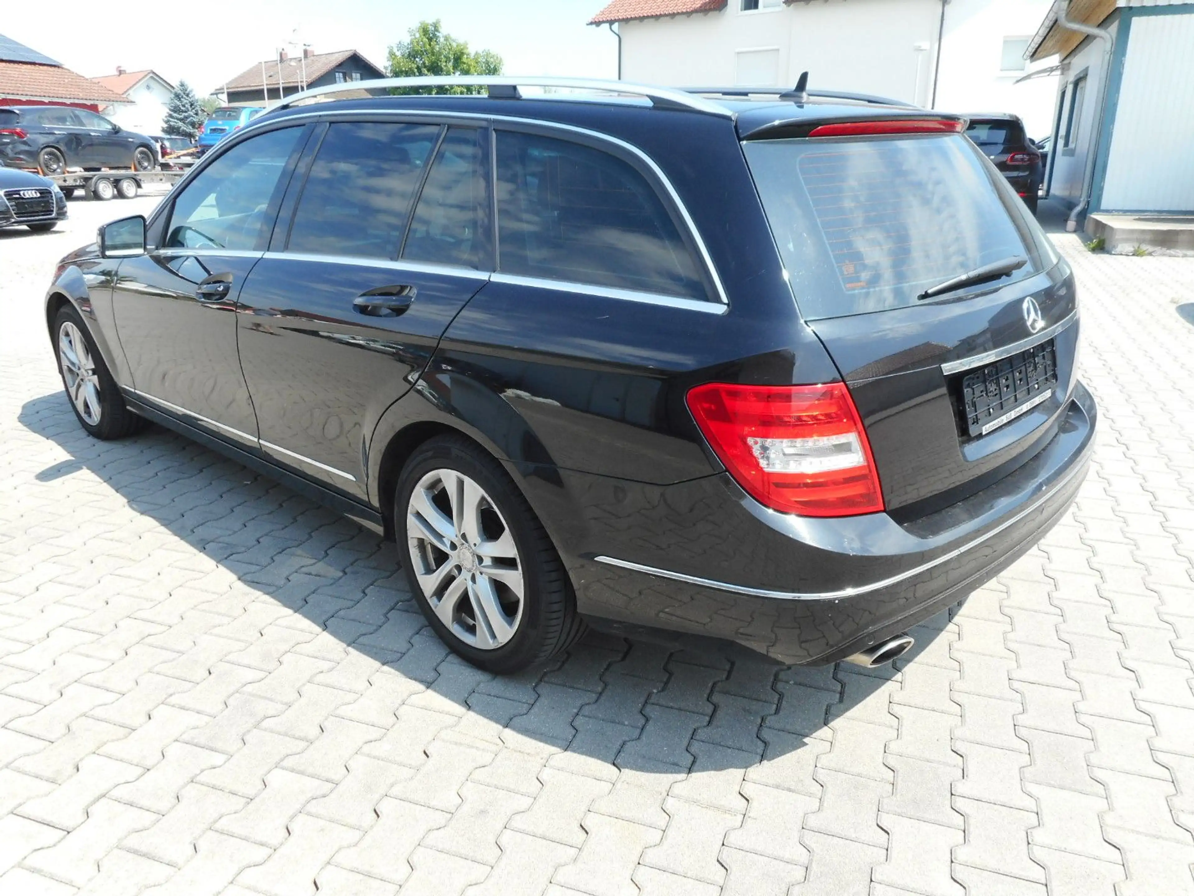 Mercedes-Benz C 220 CDI T Avantgarde Navi PDC HU neu — photo 7