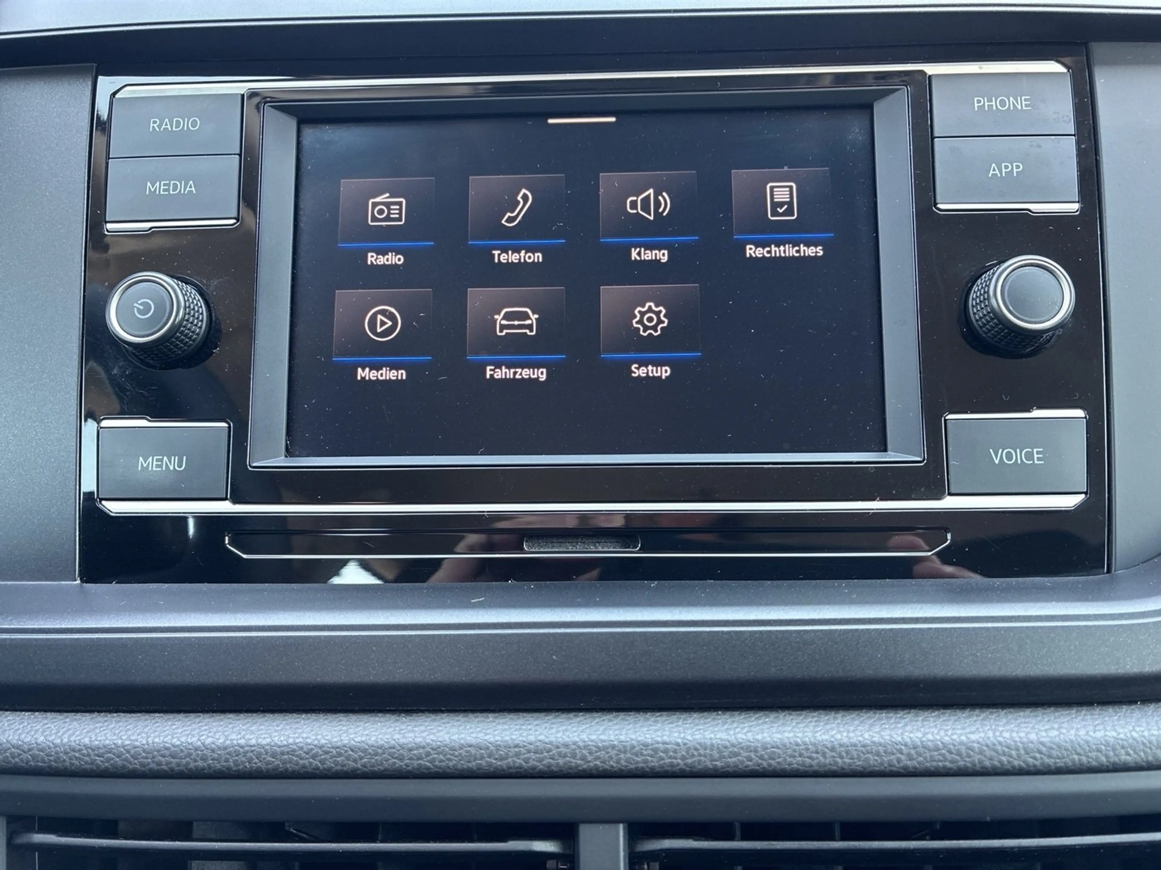 Volkswagen Polo TSI — photo 19