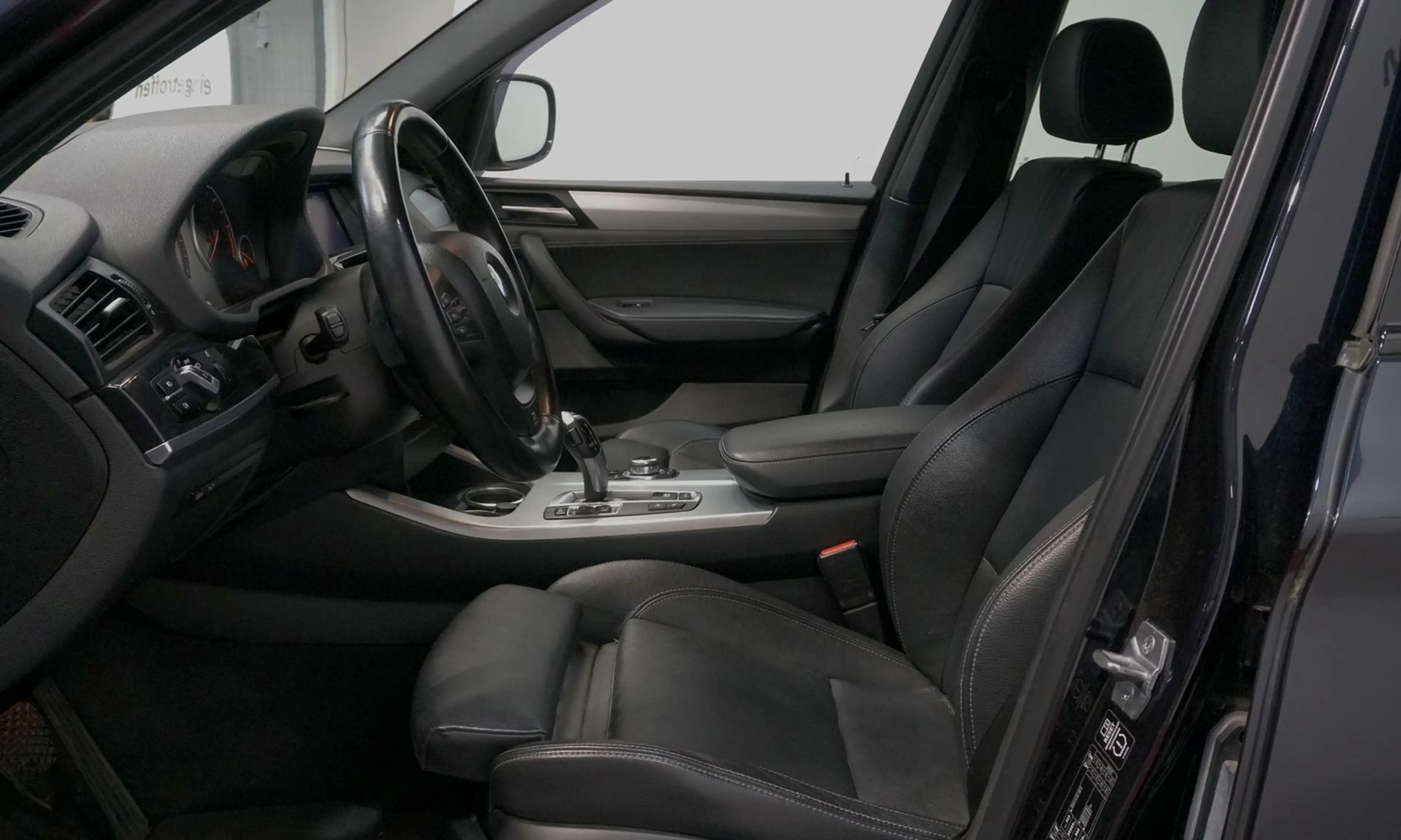 BMW X3 3.0 TDI M Sport-Paket xDrive*HUD*NAVI*AHK* — photo 10