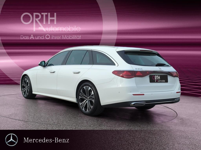 Mercedes-Benz E 200 T Avantg n.Mod+PANO+LED+NAVI+MBUX+KEYLESS — photo 3