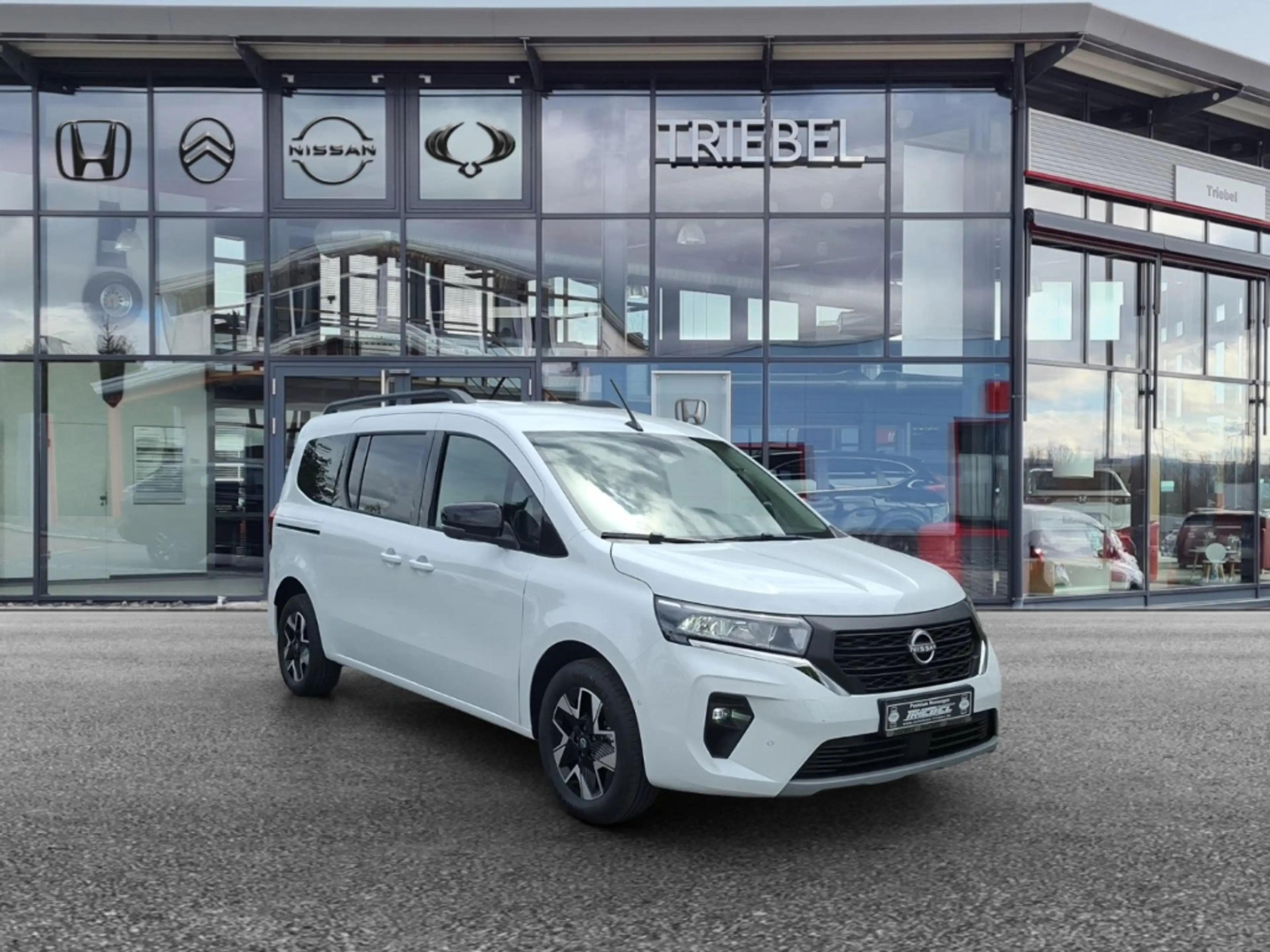 Nissan Townstar Tekna Kombi L2 130 DIG-T °LED°Navi°SHZ° — photo 2