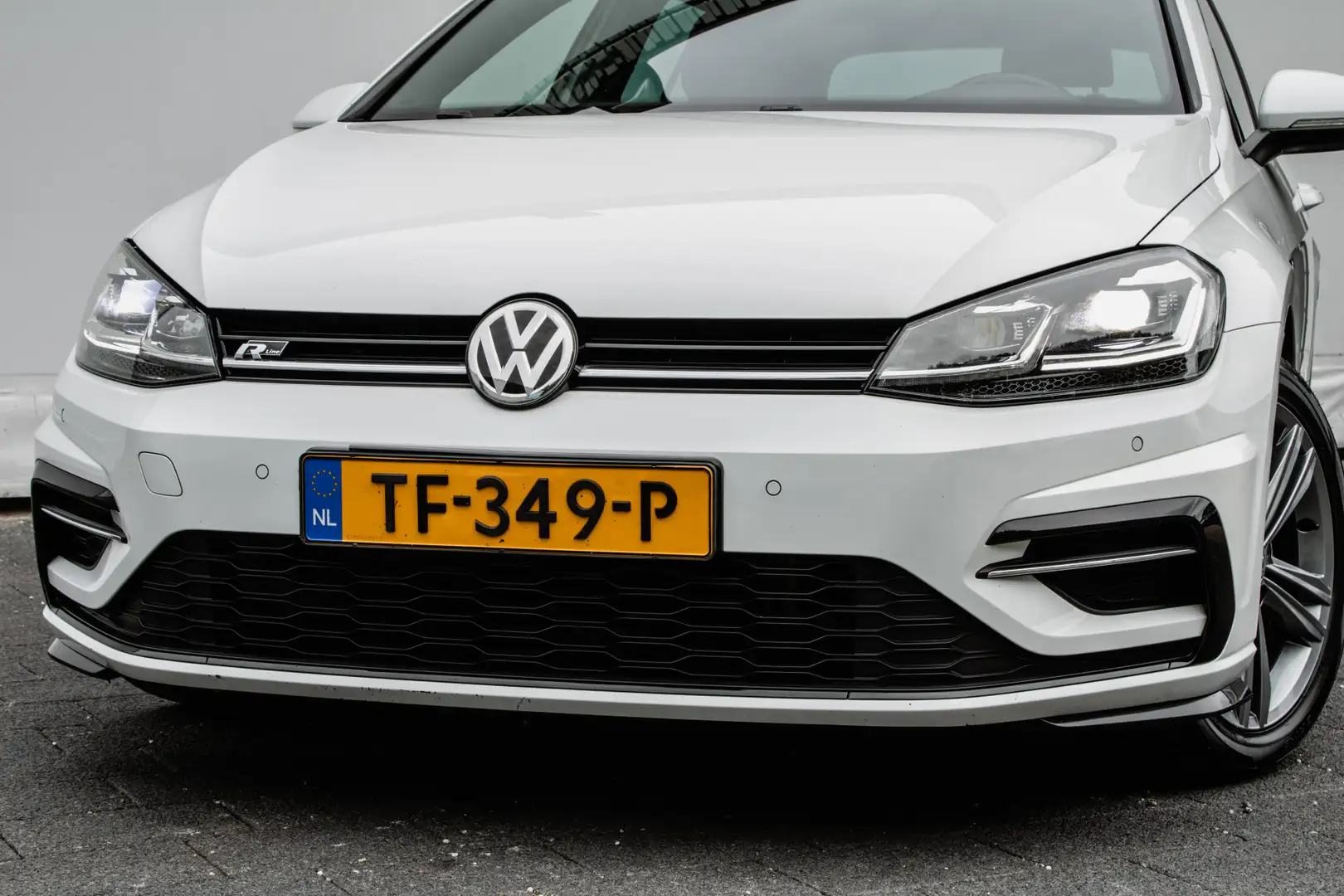 Volkswagen Golf Variant 1.0 TSI 110pk Highline Business R Sportstoelen/ Vi Blanc - 2
