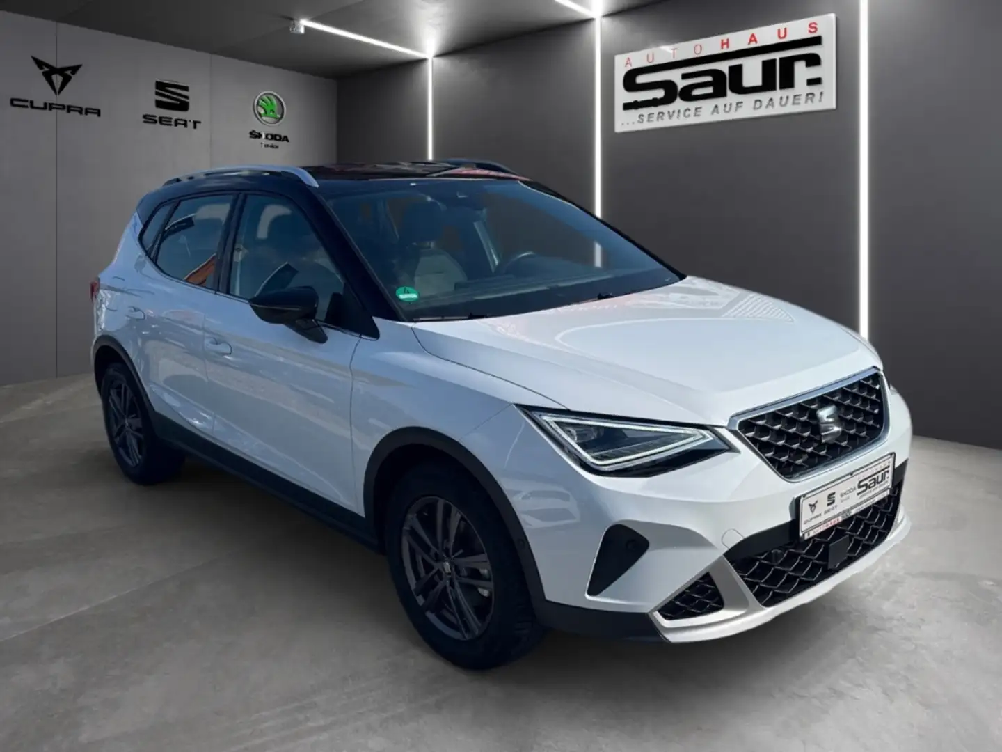SEAT Arona Style 1.0 TSI LED KLIMA SHZ PDC KAMERA ALU START-S Grau - 2
