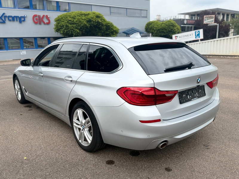 BMW 520 d Touring  Pano**Tüv Neu**Voll Digital — photo 11