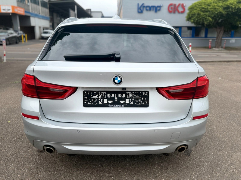BMW 520 d Touring  Pano**Tüv Neu**Voll Digital — photo 6
