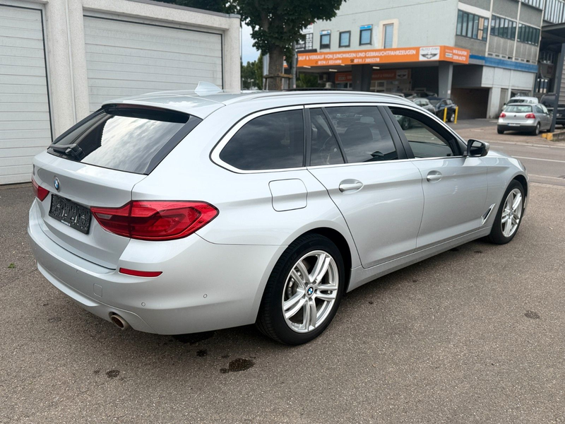BMW 520 d Touring  Pano**Tüv Neu**Voll Digital — photo 8