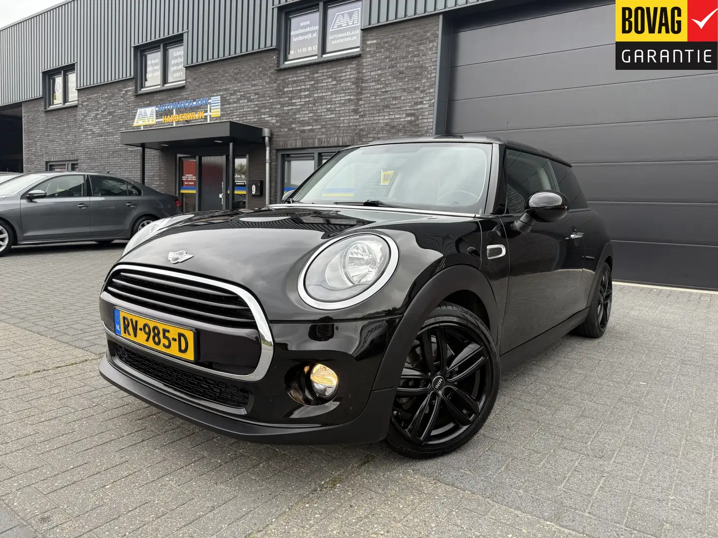 MINI Cooper Mini 1.5 Business | 12MND GARANTIE | NAVI | CRUISE Noir - 1