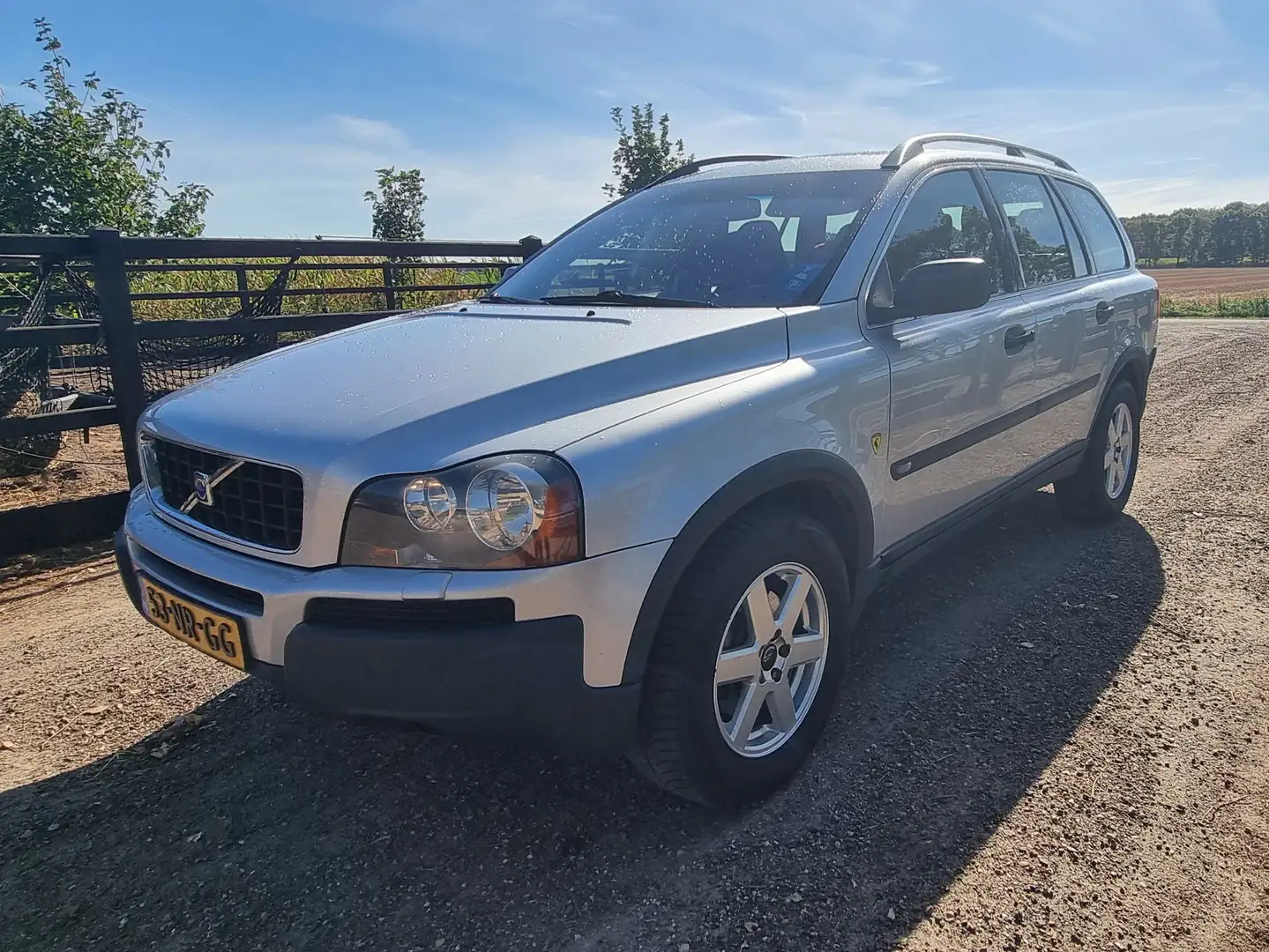 Volvo XC90 XC90 2.5 T Elite Zilver - 1