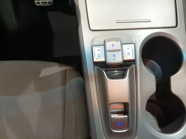 Hyundai Kona view 13