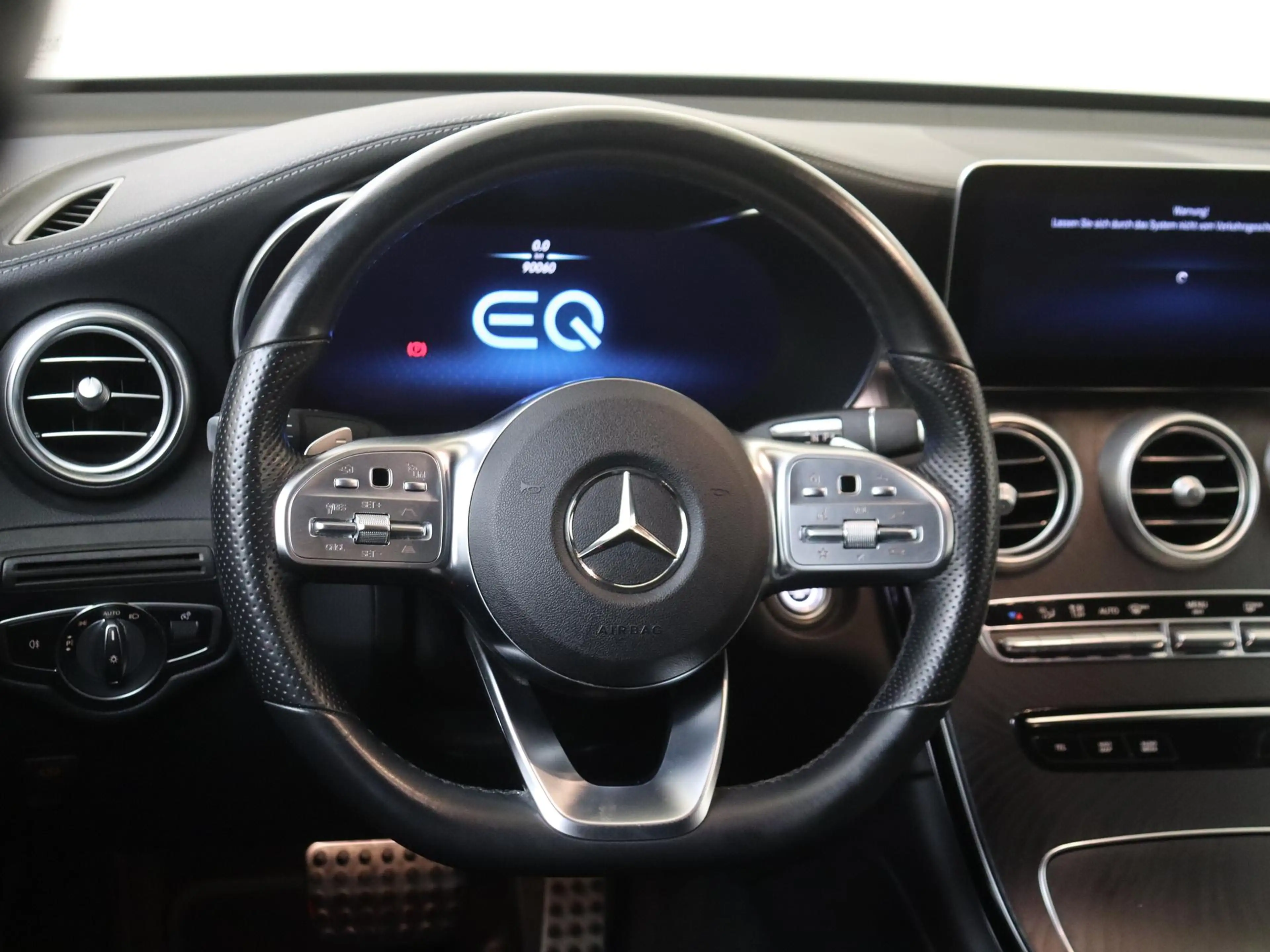 Mercedes-Benz GLC 300 Coupé 300e 4MATIC Premium Plus / AMG/ 20 inch/ Sto — photo 10