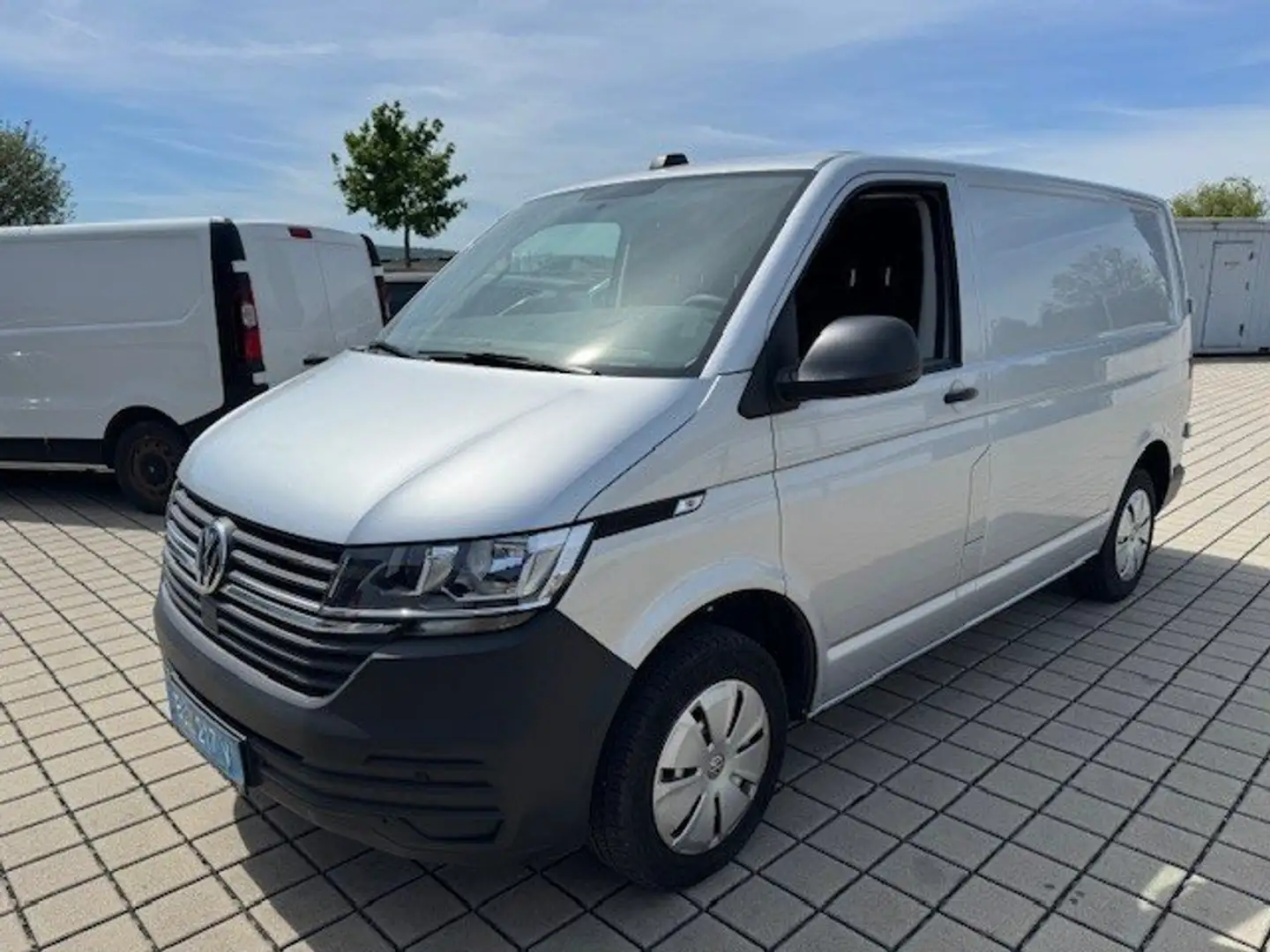 Volkswagen T6.1 Transporter 2.0 TDI Grau - 1