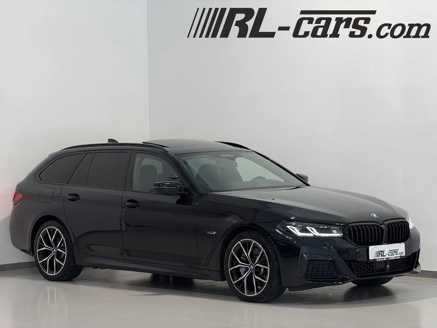 BMW 530 e G31 LCI/M-Sport/HEAD-UP/Panorama/ACC/Memory/LED Schwarz - 1