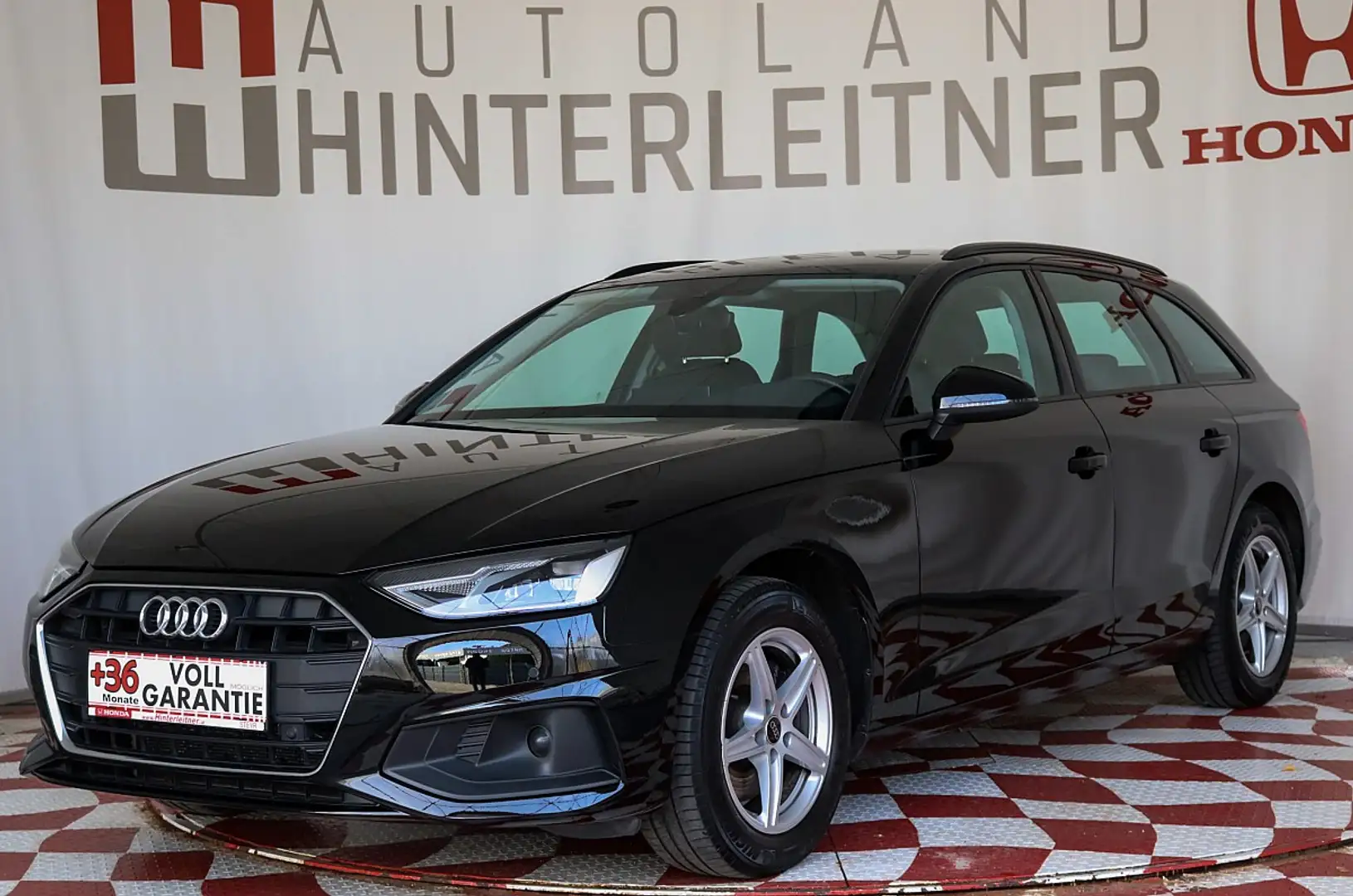 Audi A4 Avant 35 TDI S-tronic / NAVI / PDC / MASSAGESITZE Schwarz - 1