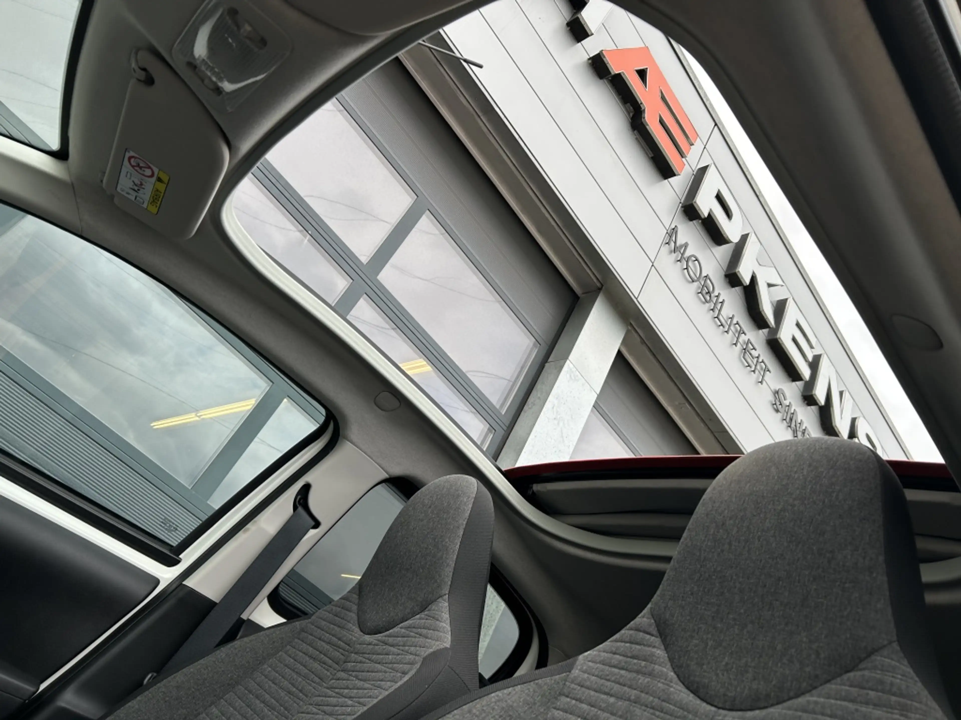 Citroen C1 1.0 VTi 68PK ETG 5D Airscape AIRSCAPE SHINE — photo 20