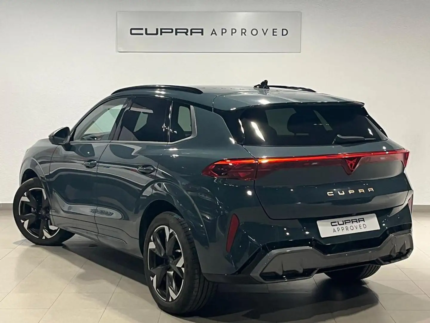 CUPRA Terramar 1.5 eTSI 110 DSG Azul - 2