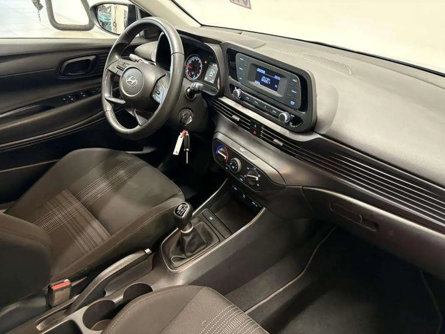 Hyundai BAYON X Bleu - 2