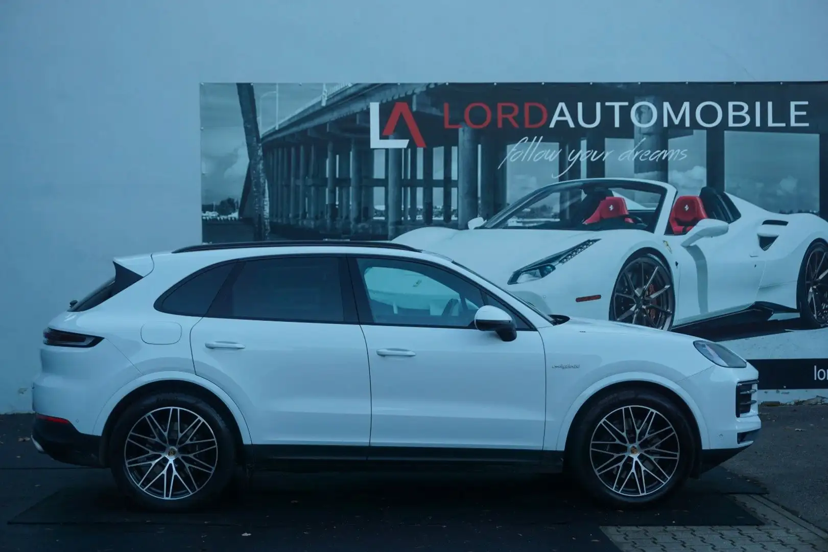 Porsche Cayenne E-Hybrid*Luft*Pano*AHK*BOSE*HeadUp*Soft - 1