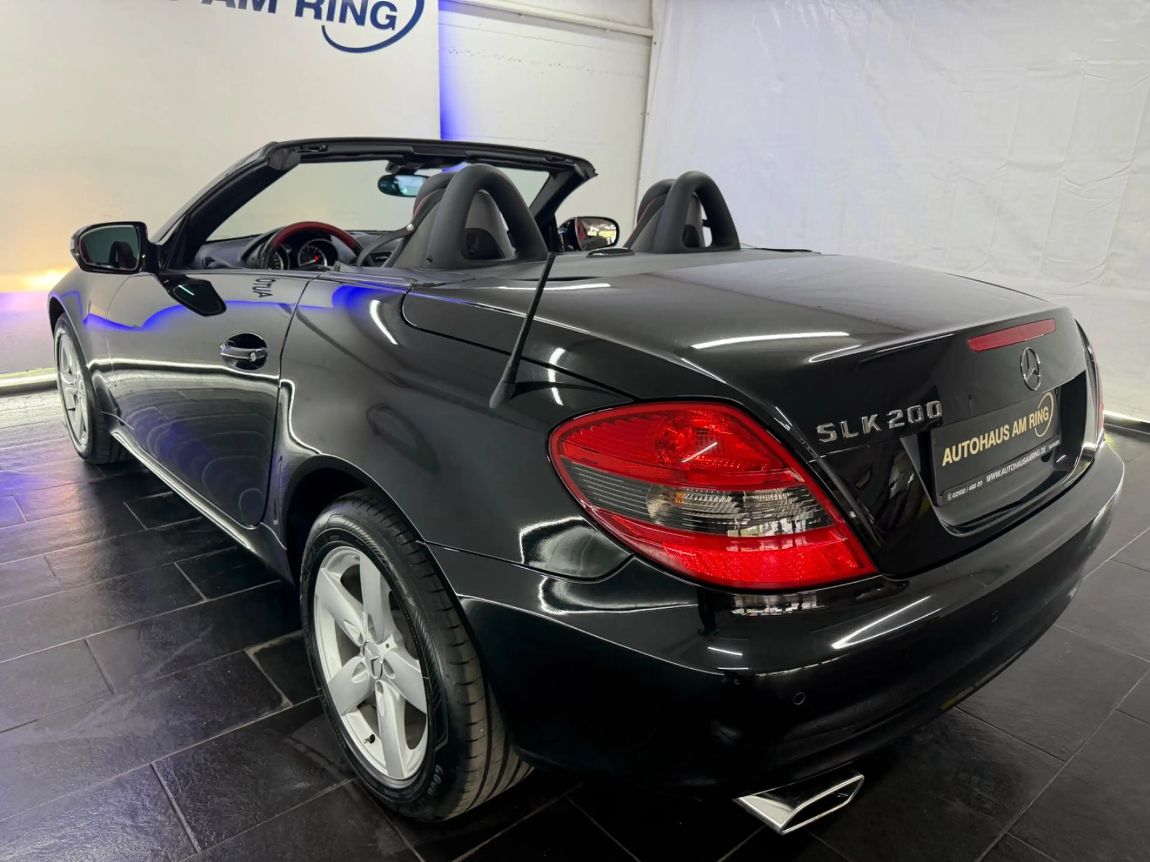 Mercedes-Benz SLK 200 Roadster Komp designo PDC AIRSCARF BIXEN — photo 15
