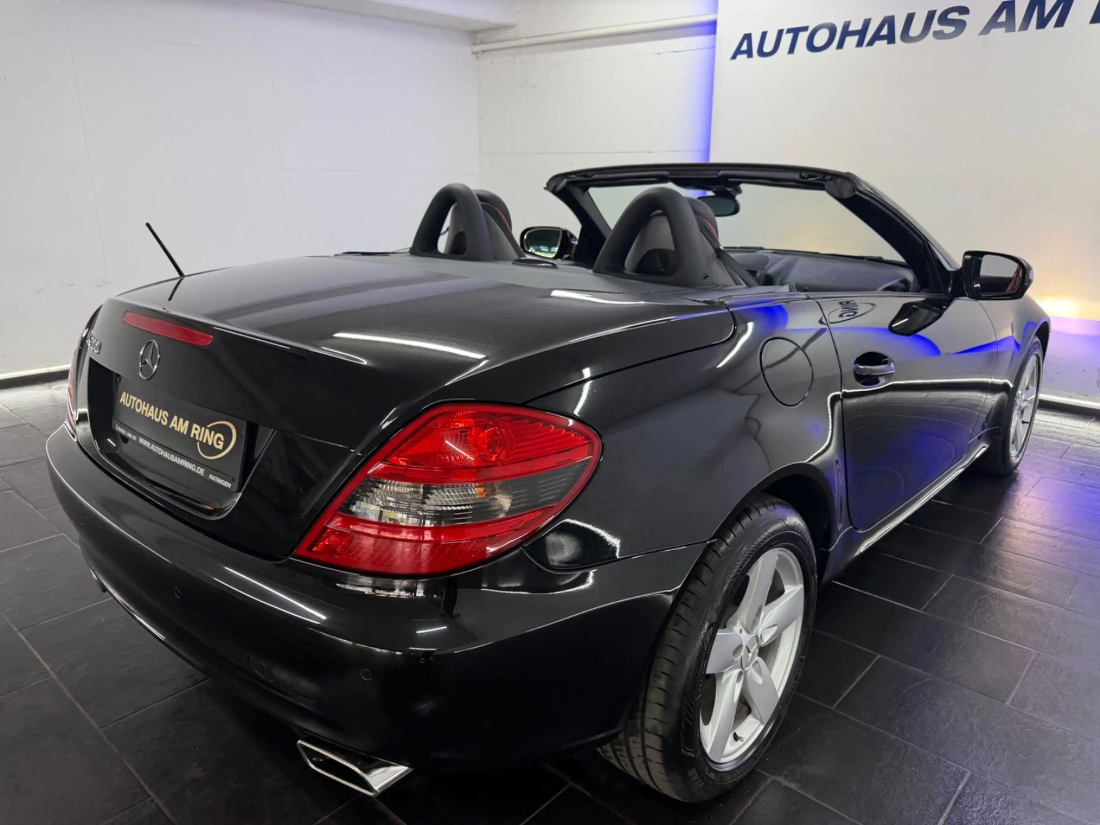 Mercedes-Benz SLK 200 Roadster Komp designo PDC AIRSCARF BIXEN — photo 13