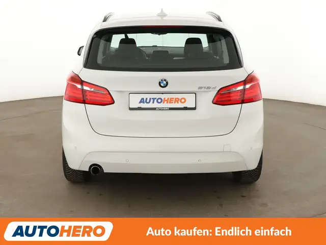 BMW 2 Series view 5