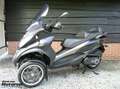 Piaggio MP3 500 Sport Zwart - thumbnail 8