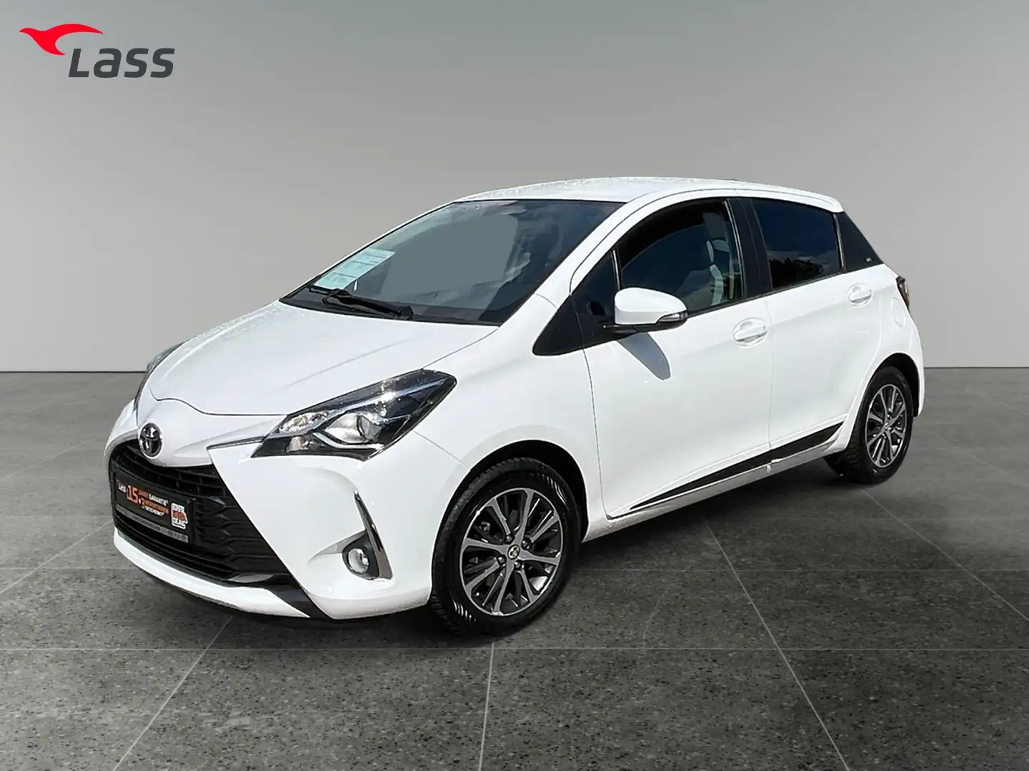 Toyota Yaris 1.5 Y20 Club Klima+Kamera+Sitzheizung+Navi Weiß - 2