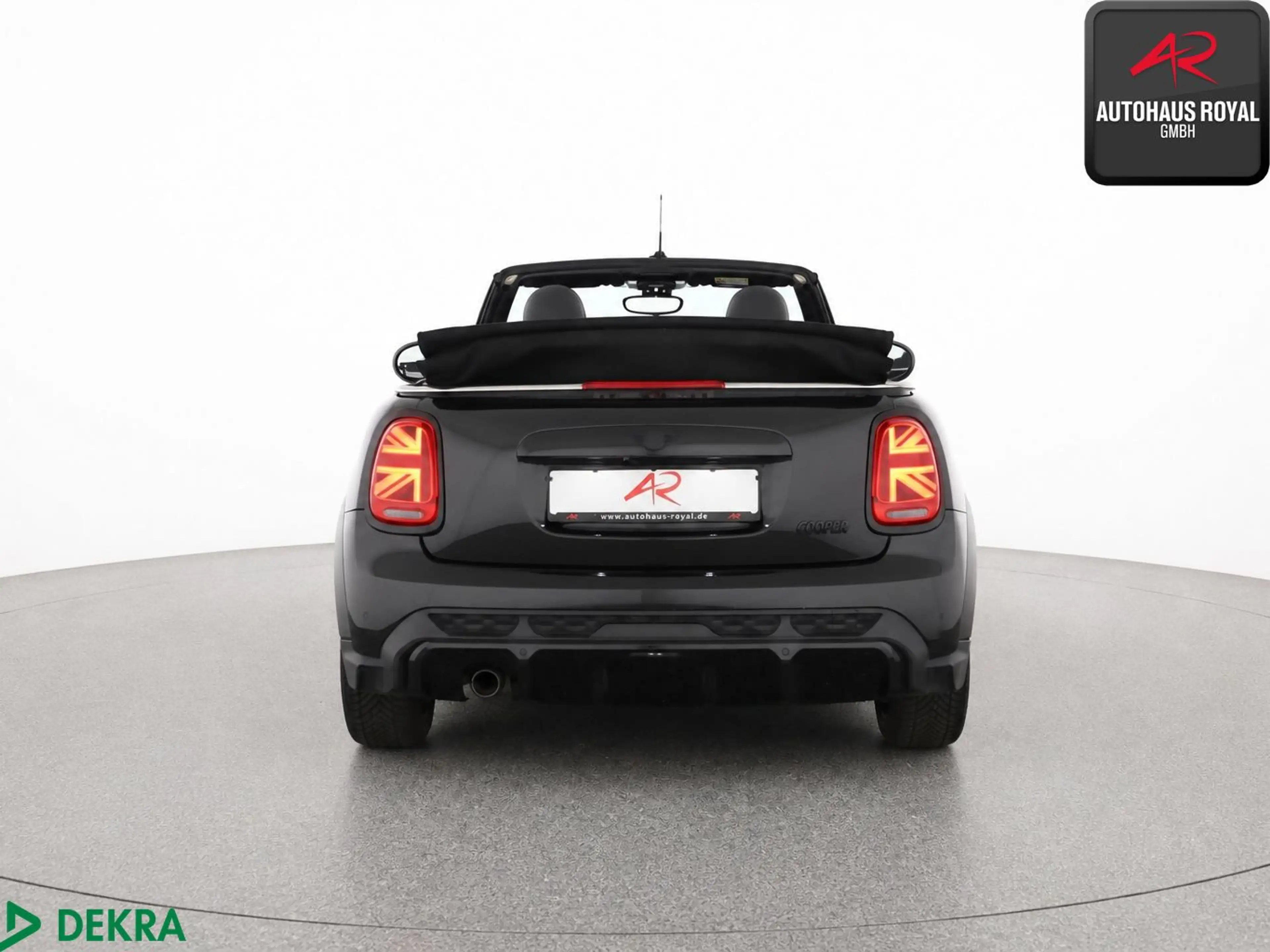 MINI Cooper Cabrio JOHN COOPER WORKS TRIM ACC,KAMERA — photo 4